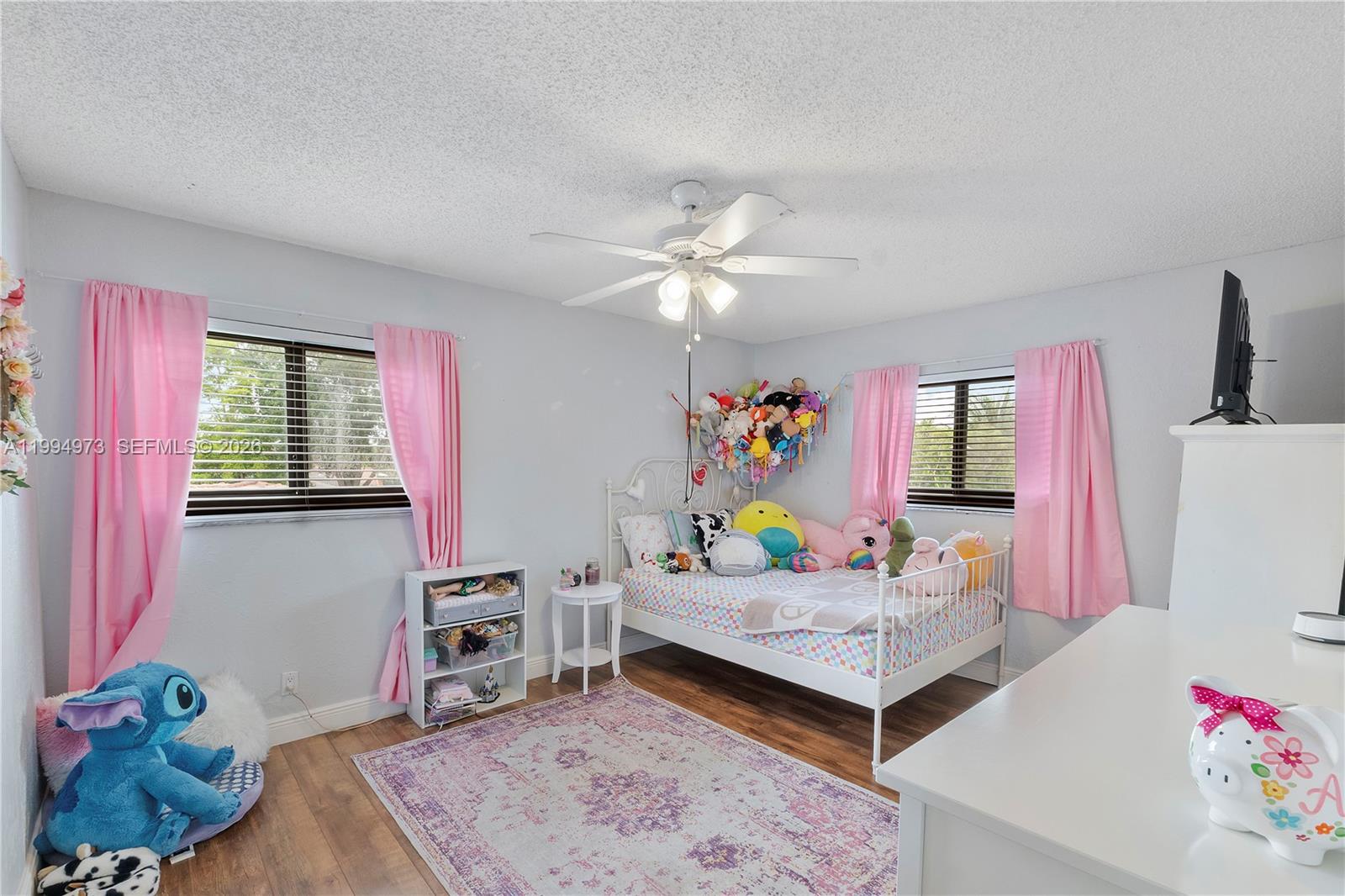 CORAL SPRINGS LAKES - Residential