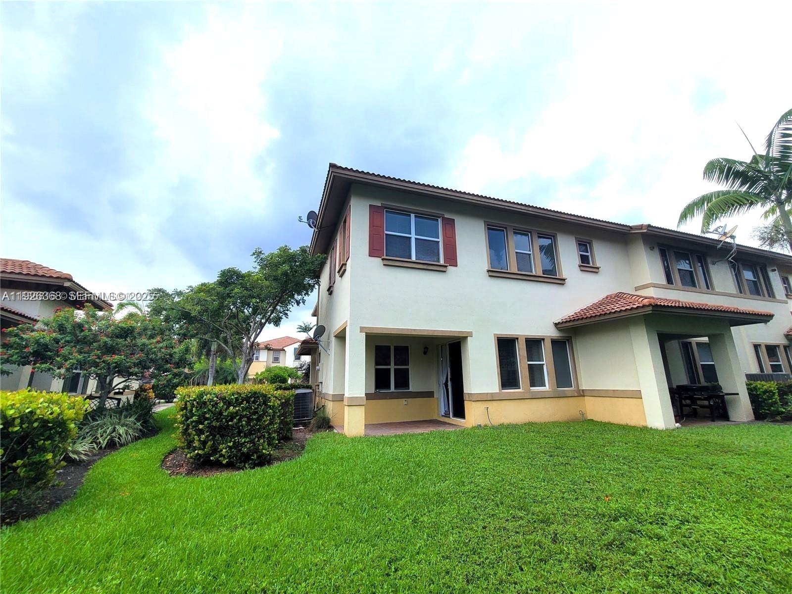 HERON BAY COMMERCIAL - Residential Lease