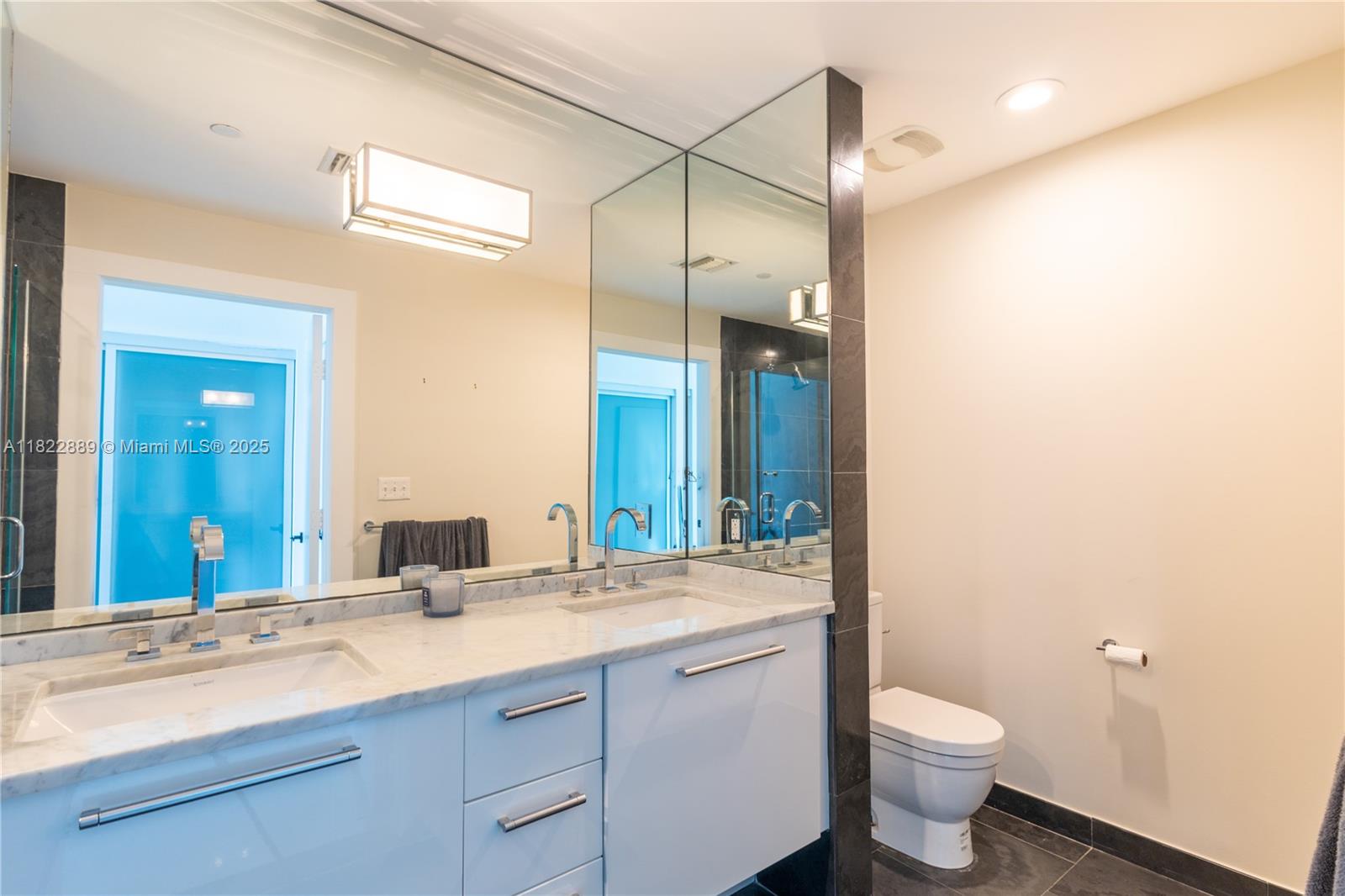 900 BISCAYNE BAY CONDO - Residential