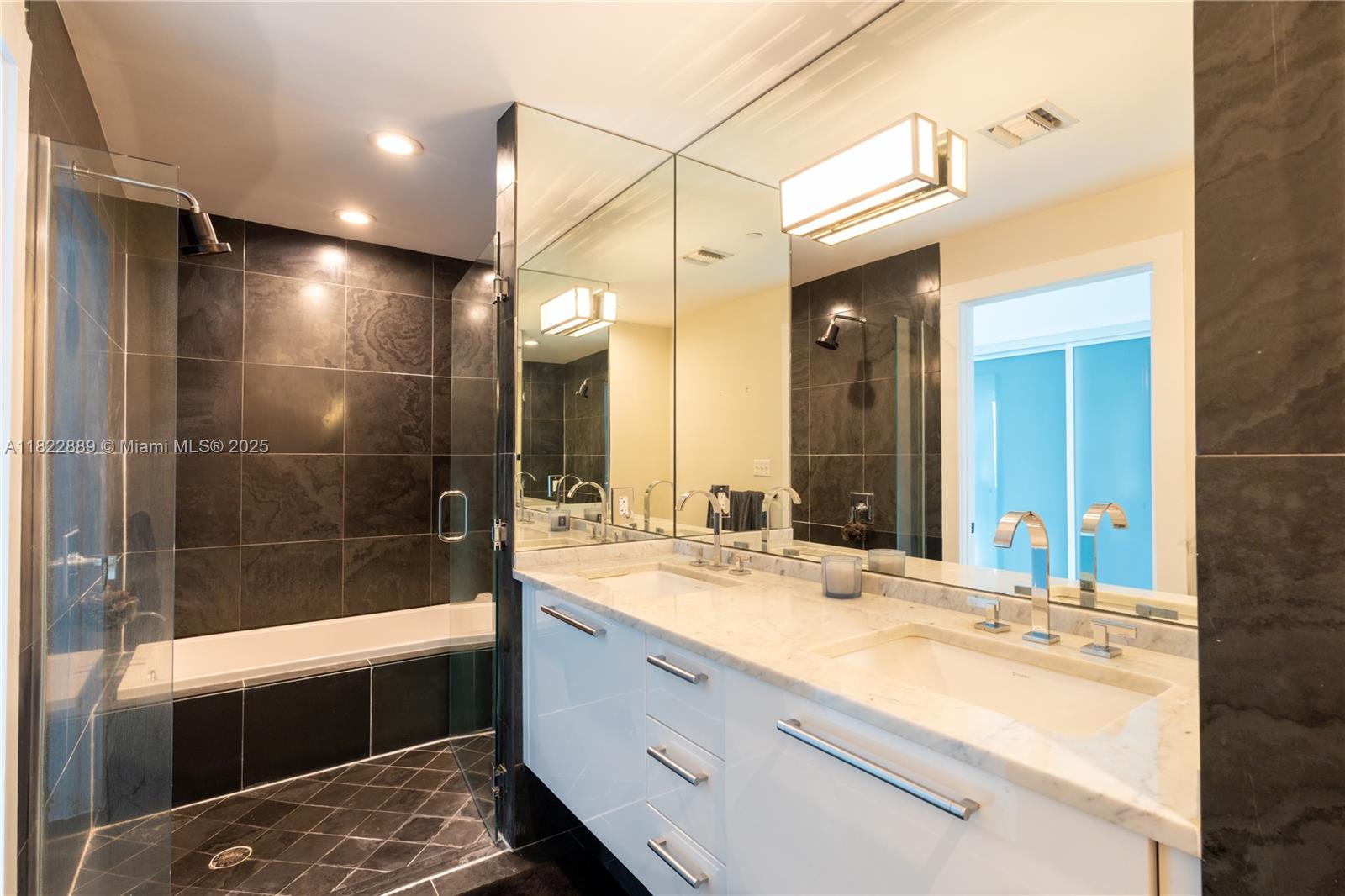 900 BISCAYNE BAY CONDO - Residential