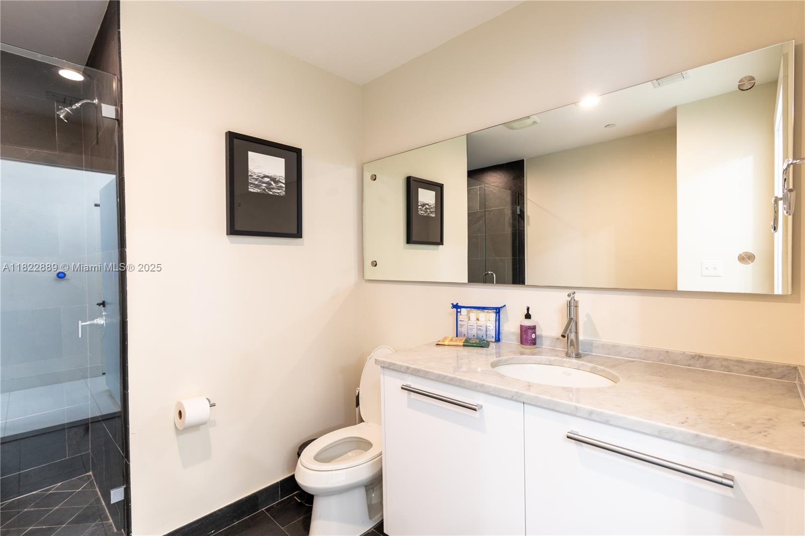 900 BISCAYNE BAY CONDO - Residential