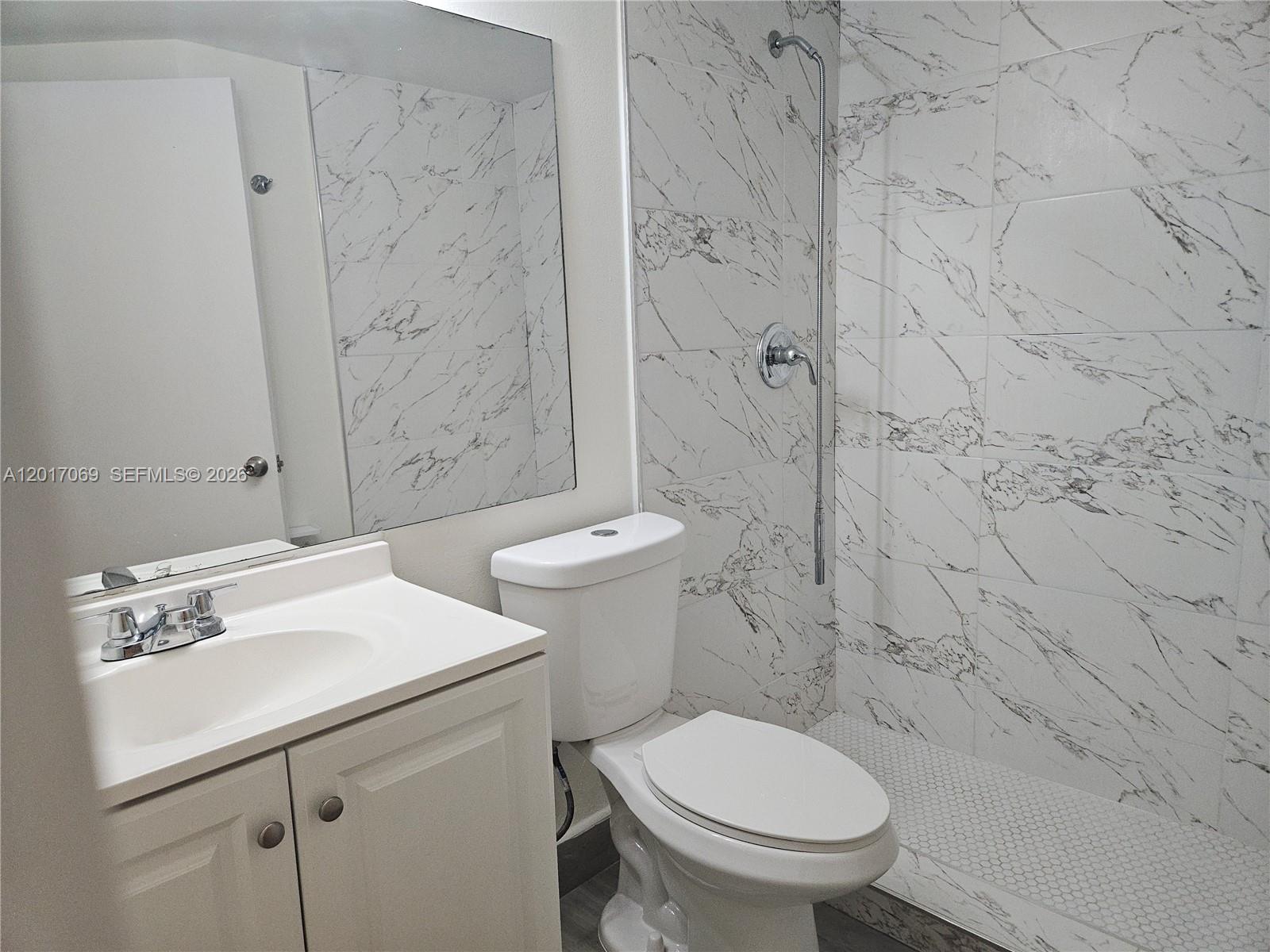 LAS VISTAS AT DORAL CONDO - Residential Lease