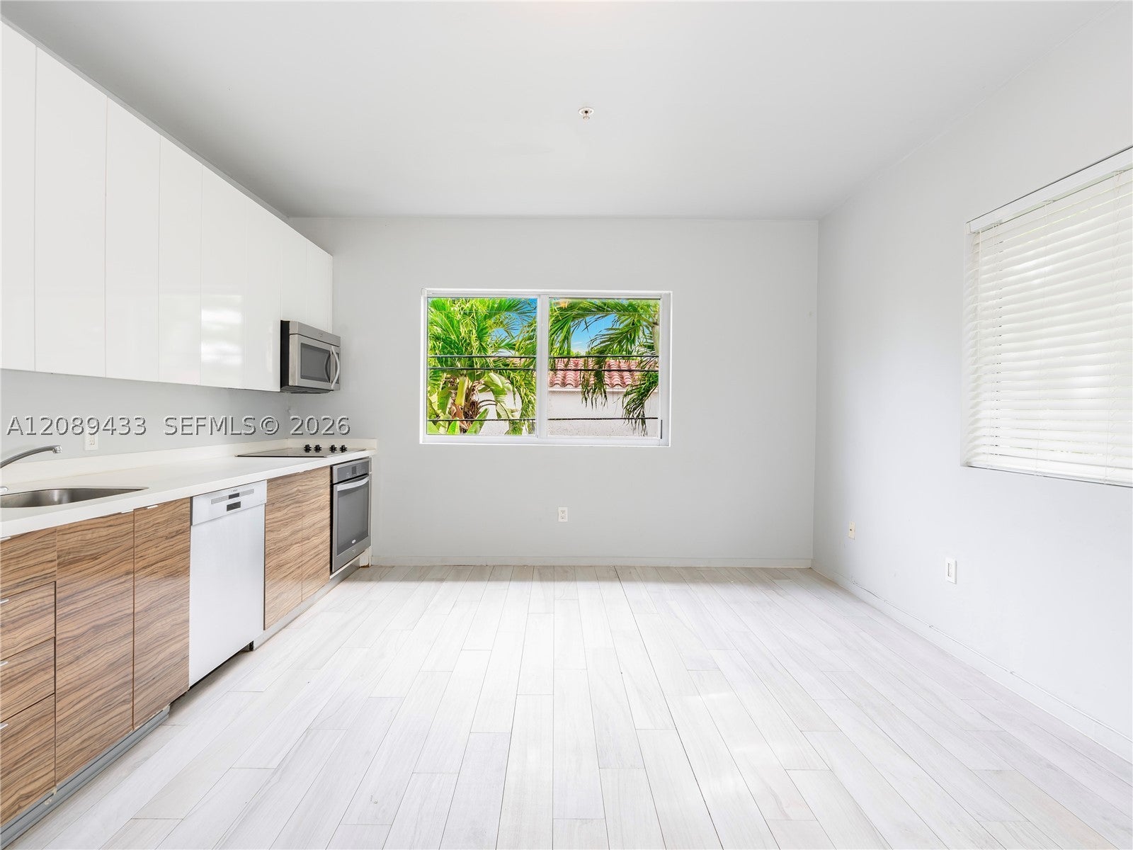 820 15th St 205