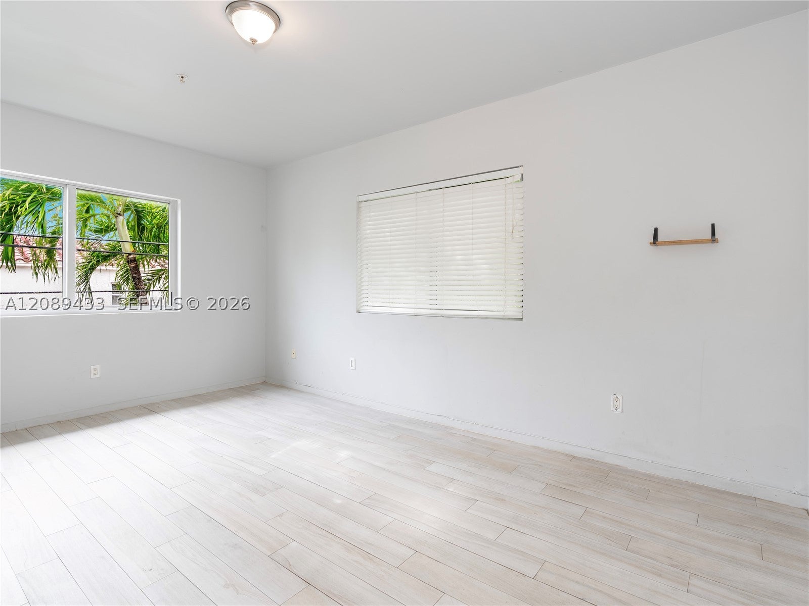 820 15th St 205