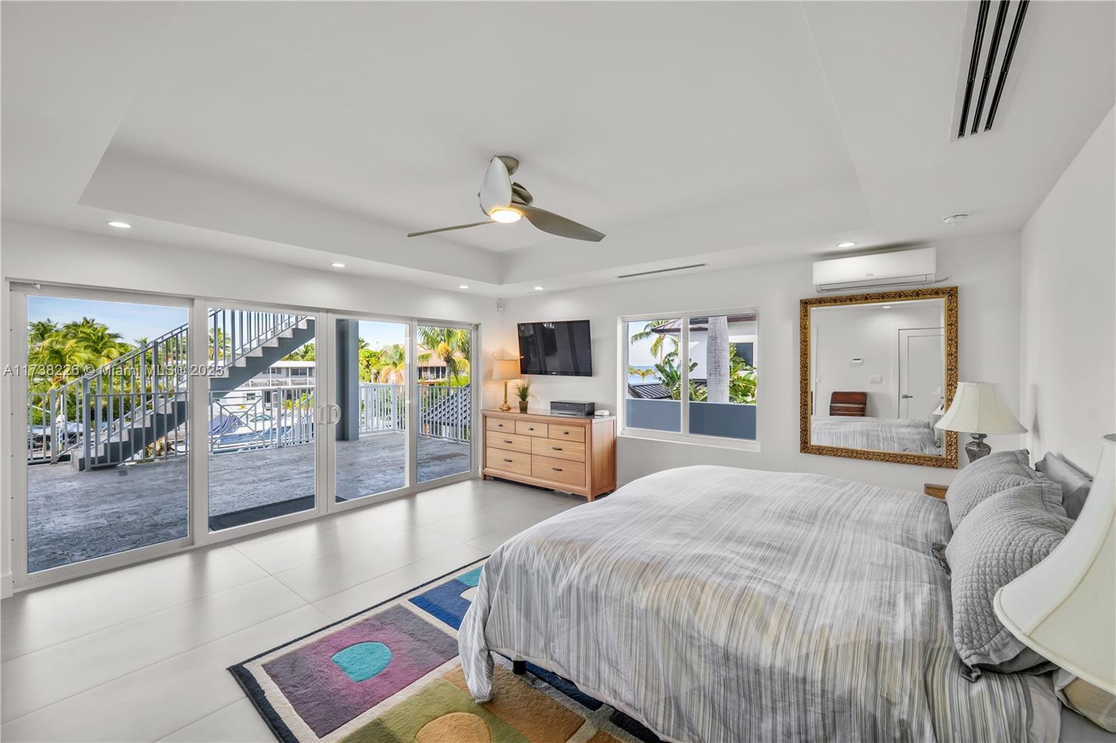 OCEAN ISLE ESTATE - Residential