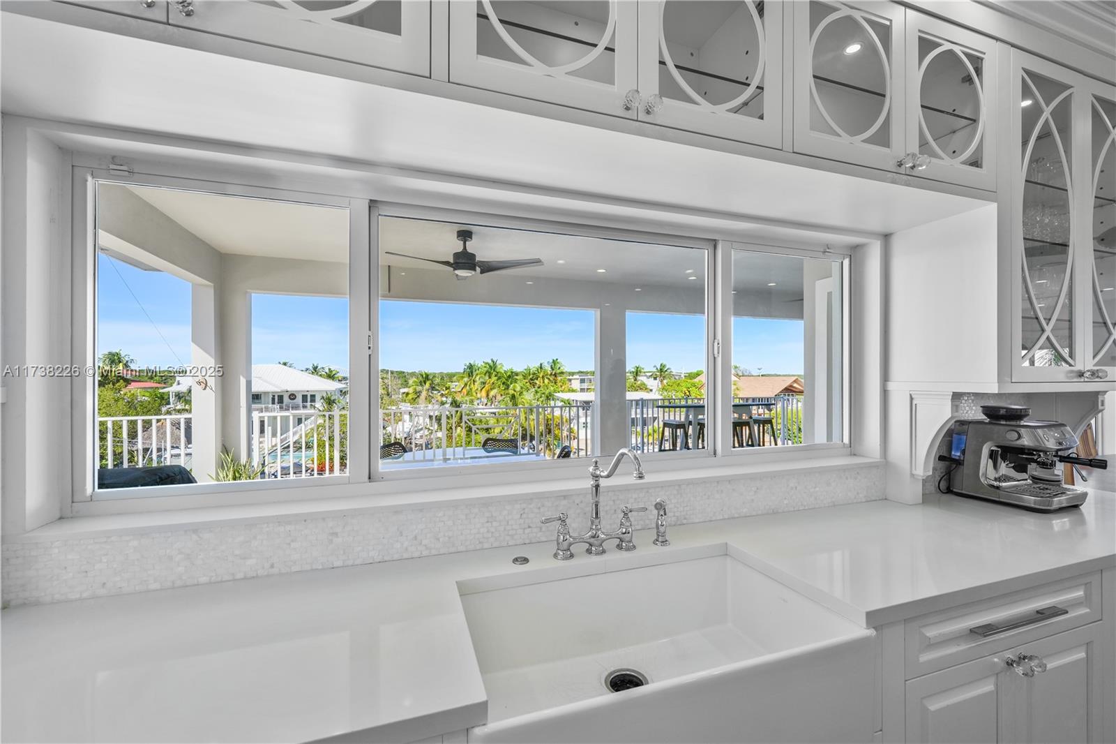 OCEAN ISLE ESTATE - Residential