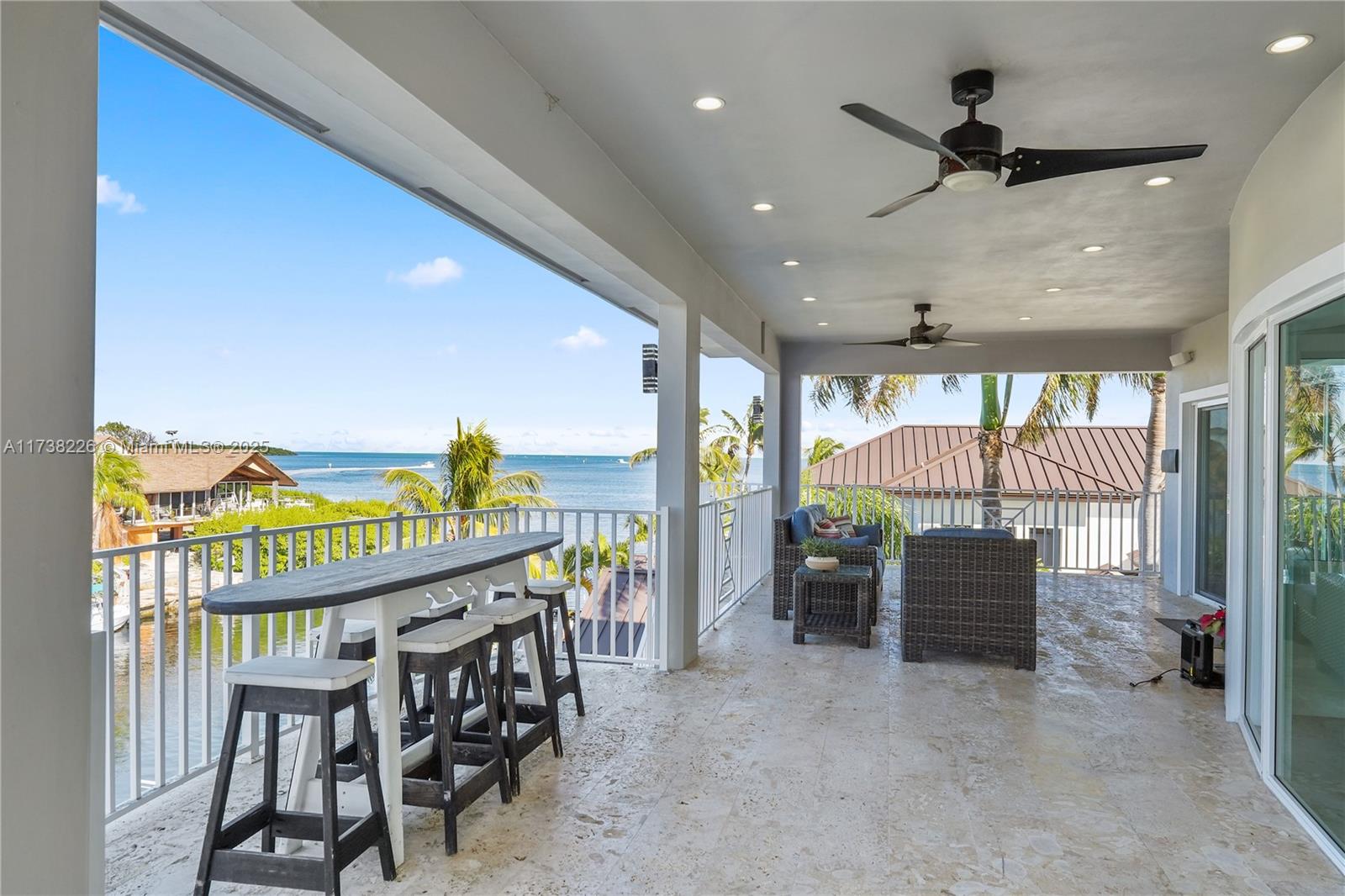 OCEAN ISLE ESTATE - Residential