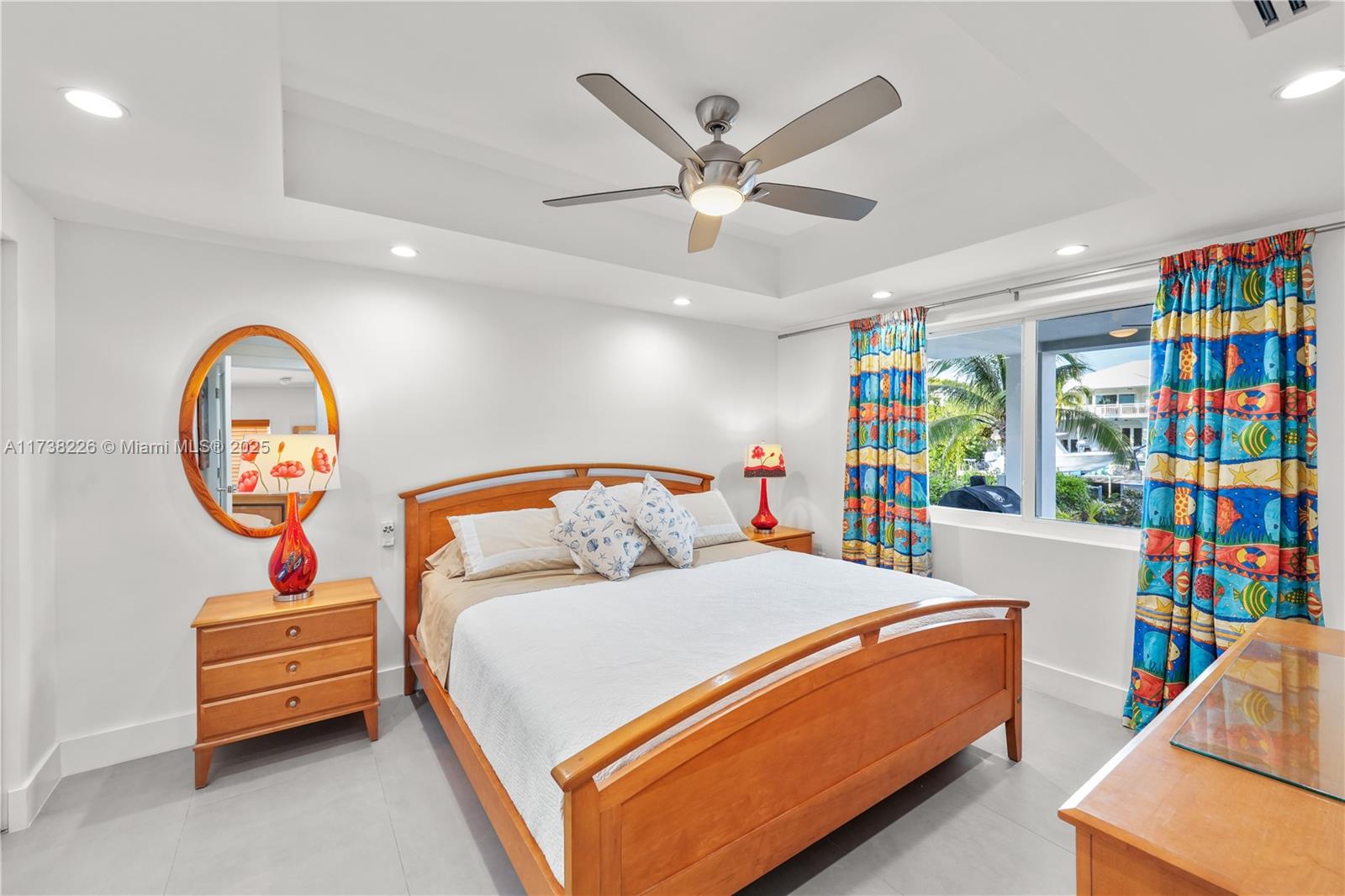 OCEAN ISLE ESTATE - Residential
