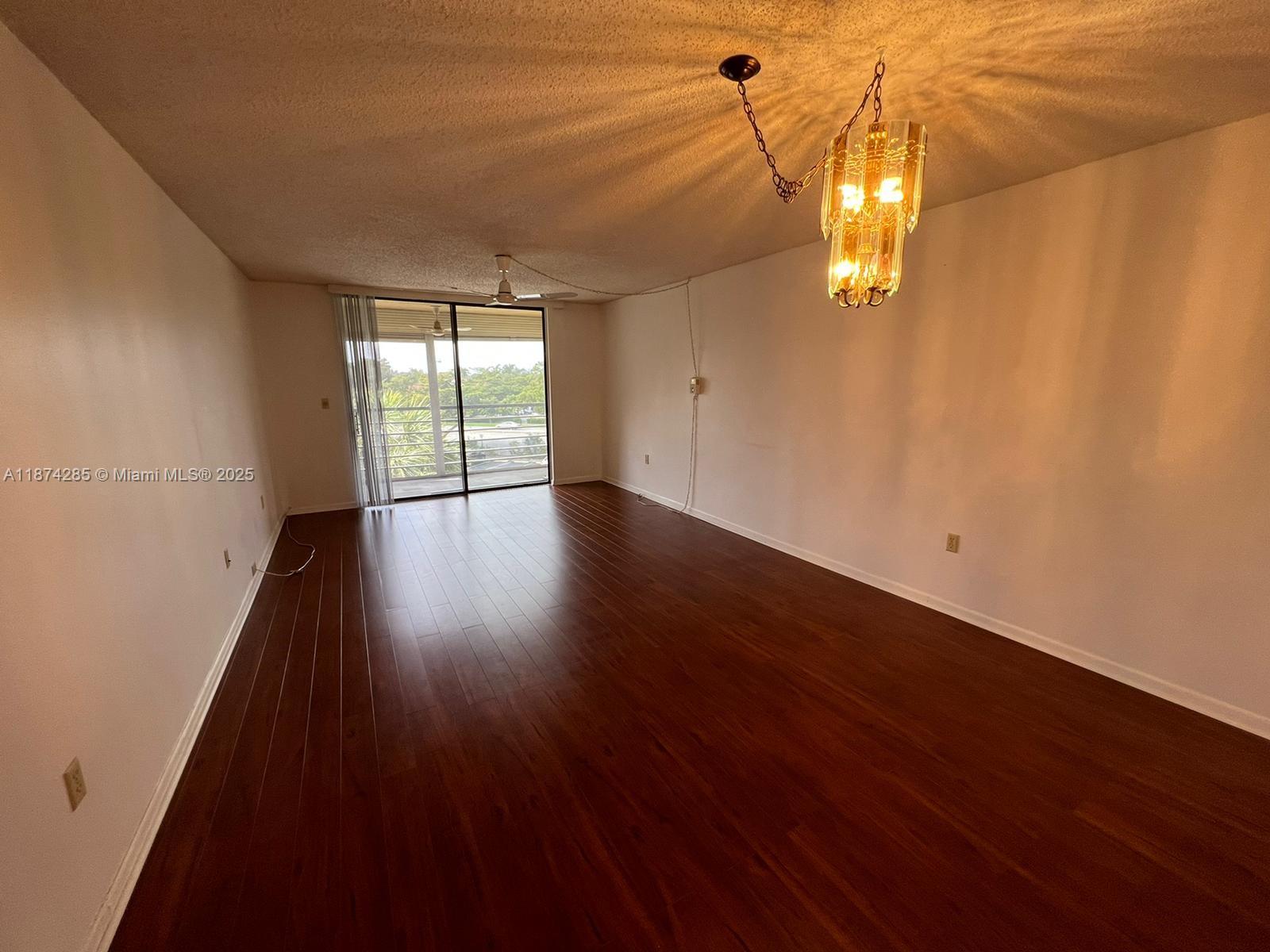 COURTYARDS OF BROWARD CON - Residential Lease