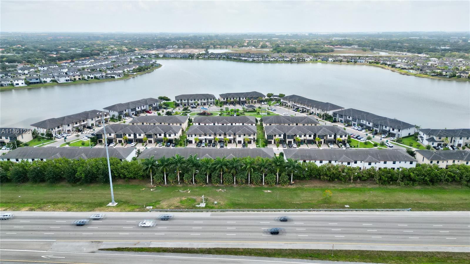 DUNNWOODY LAKE - Residential Lease