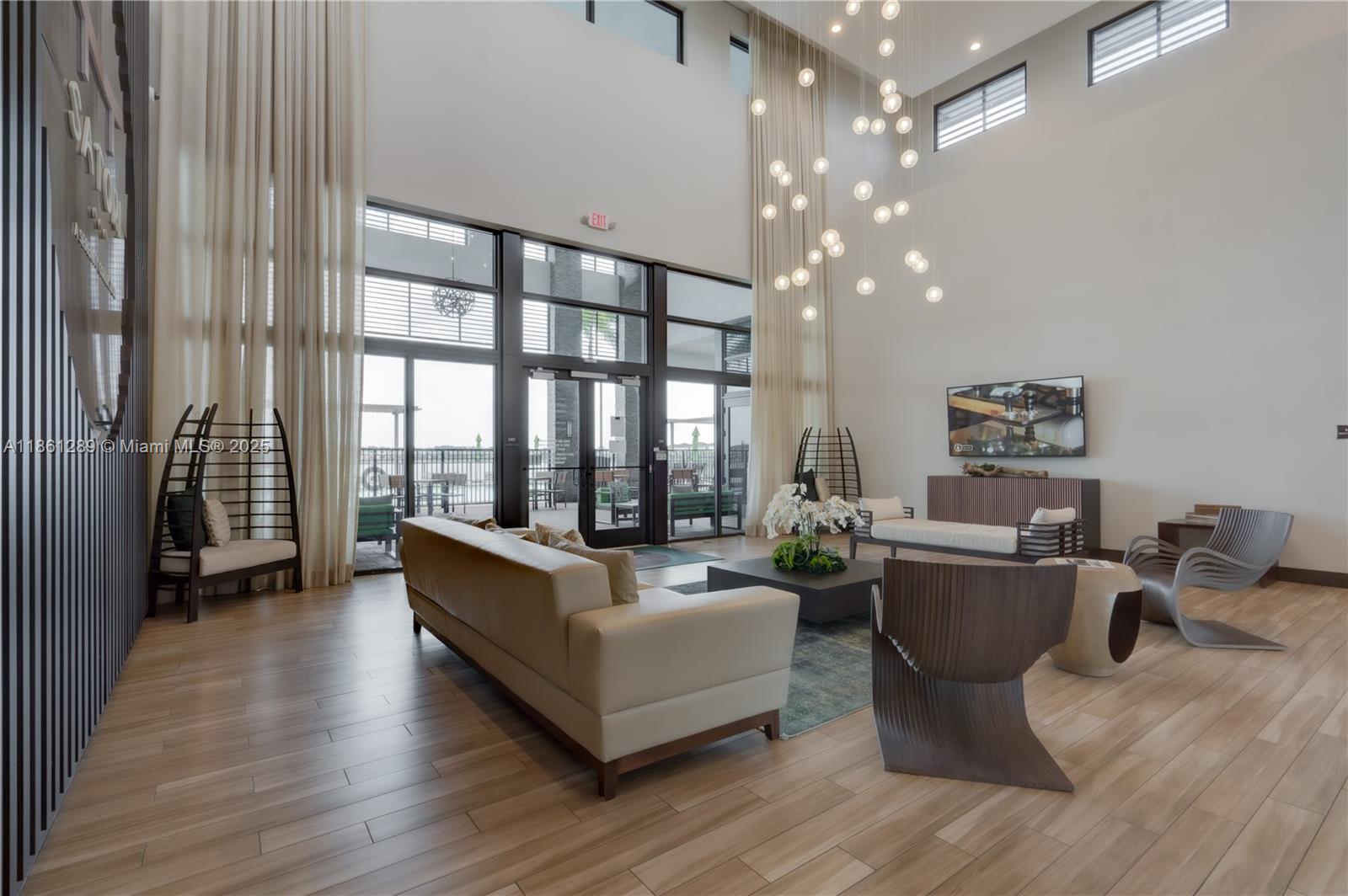 DUNNWOODY LAKE - Residential Lease