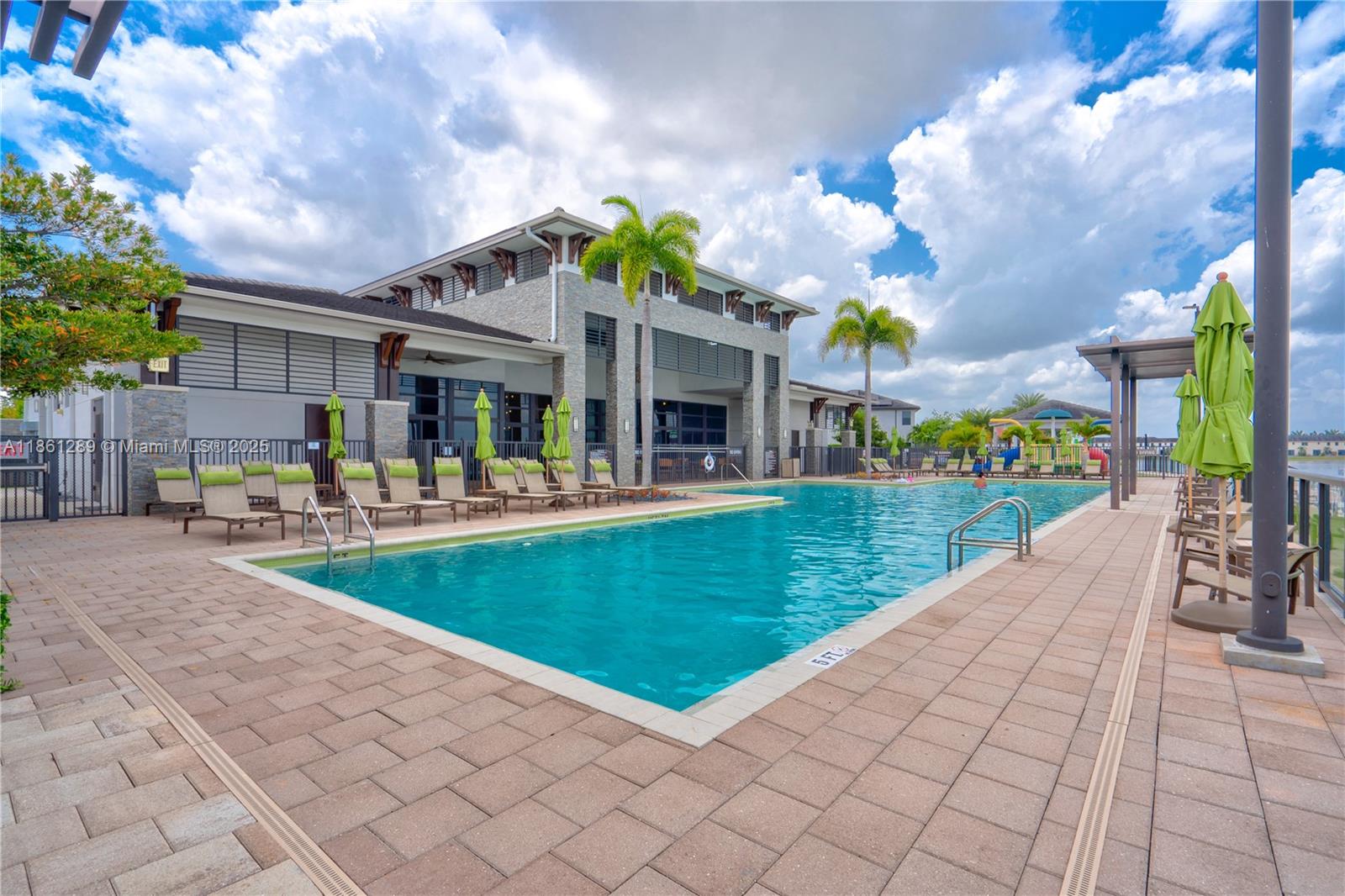 DUNNWOODY LAKE - Residential Lease