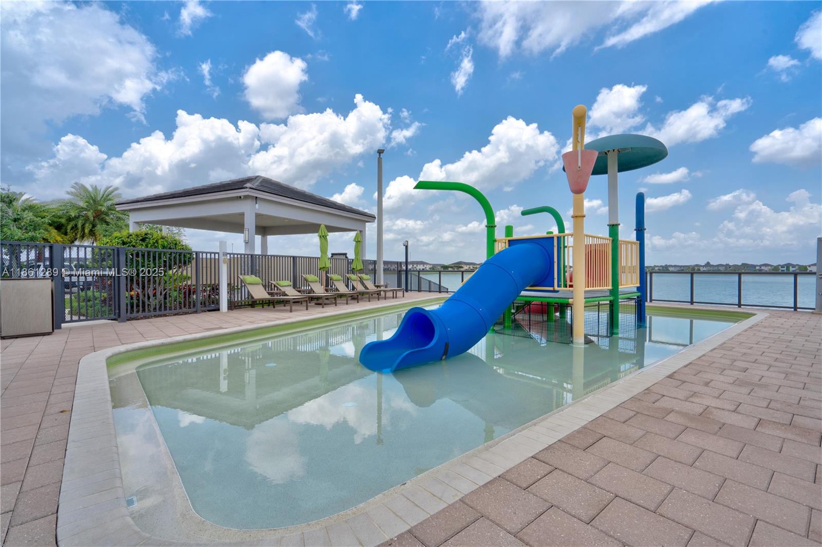 DUNNWOODY LAKE - Residential Lease