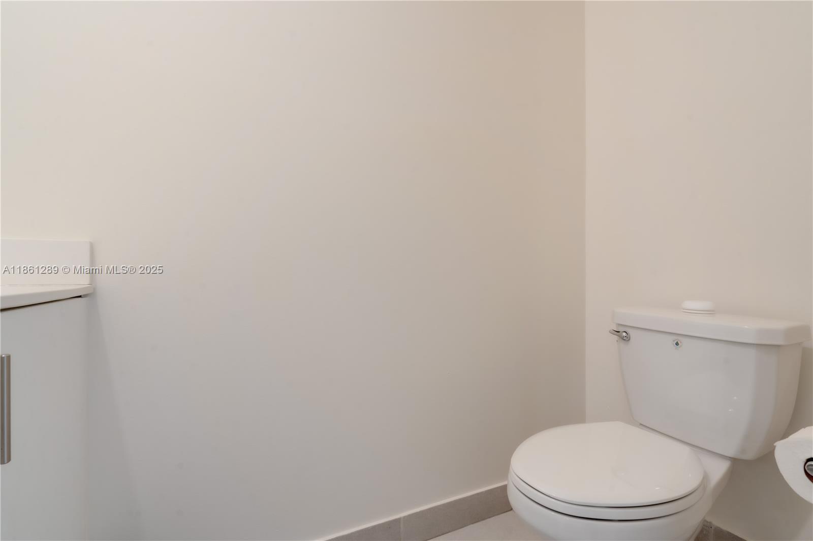 DUNNWOODY LAKE - Residential Lease