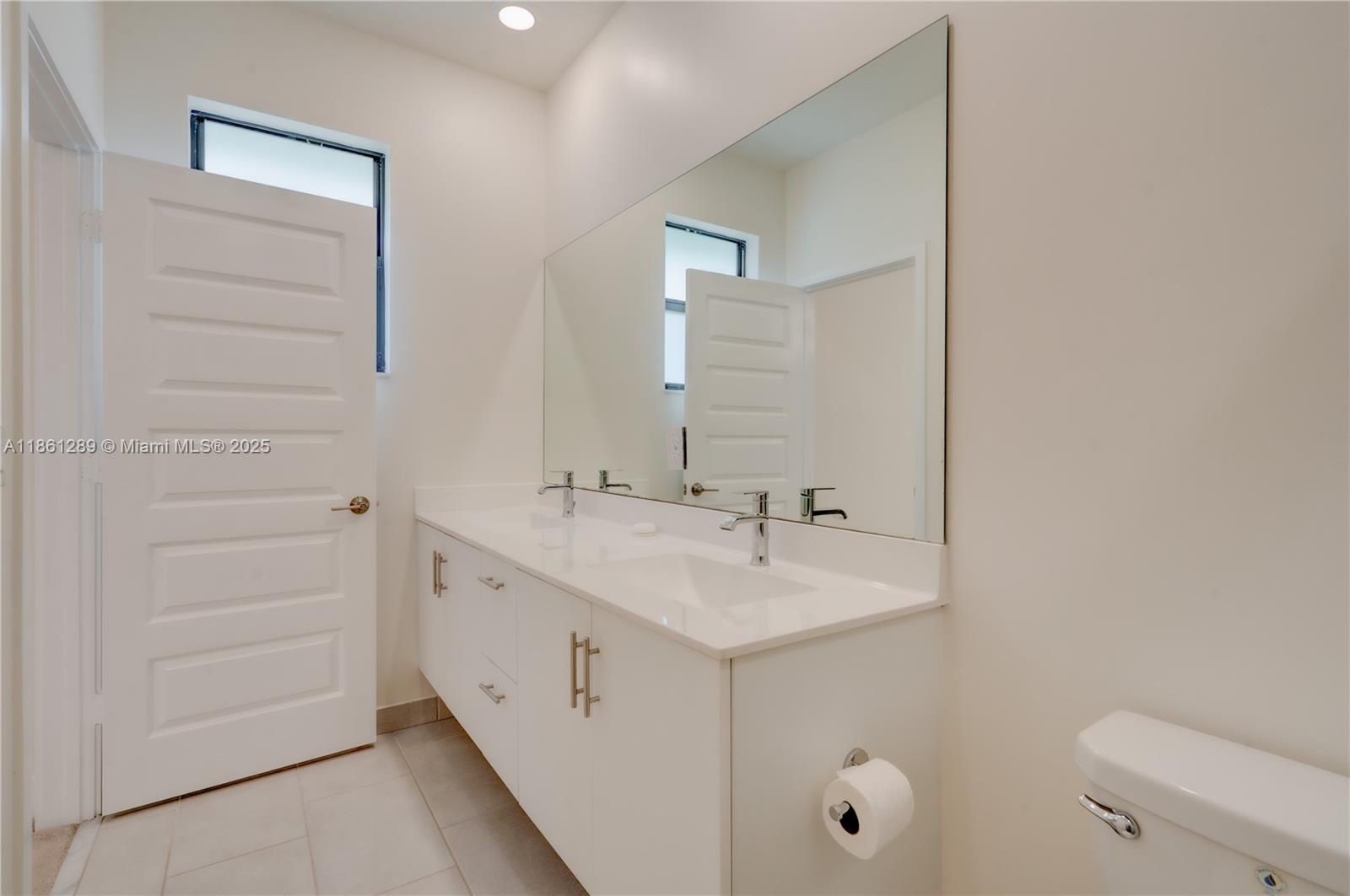 DUNNWOODY LAKE - Residential Lease
