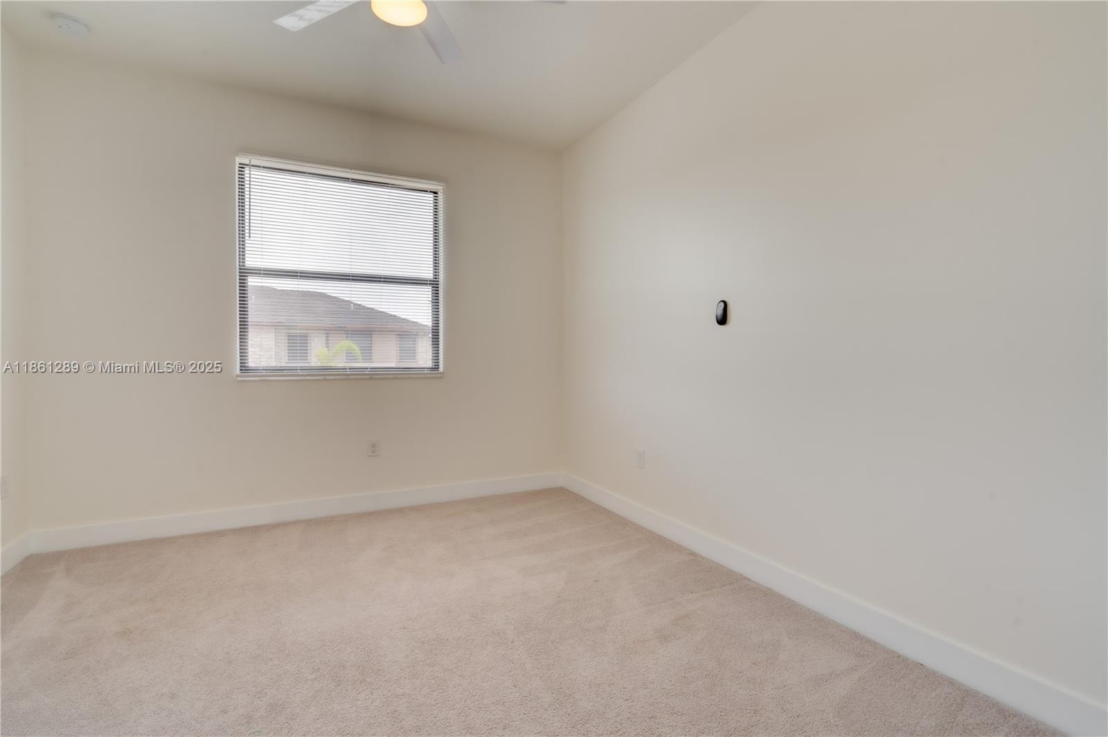 DUNNWOODY LAKE - Residential Lease
