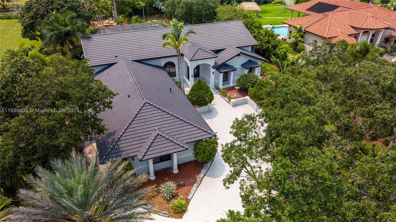 CHAMBERS LAND CO SUB NE1/ - Residential