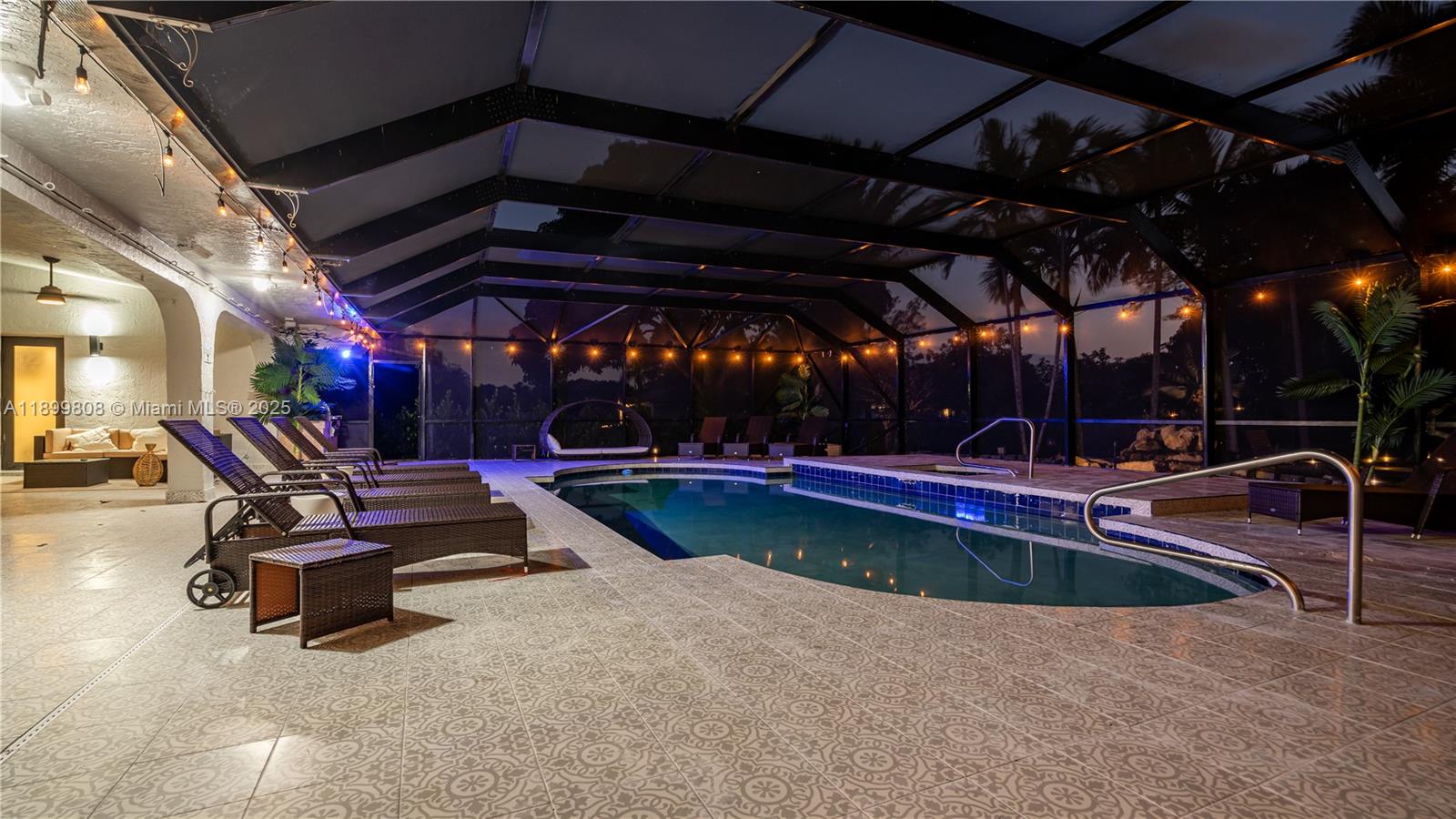 CHAMBERS LAND CO SUB NE1/ - Residential