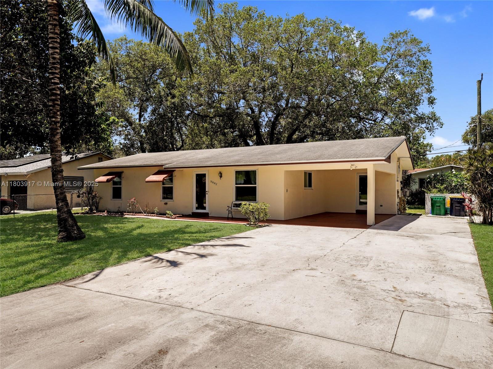 4641 SW 25th Ave