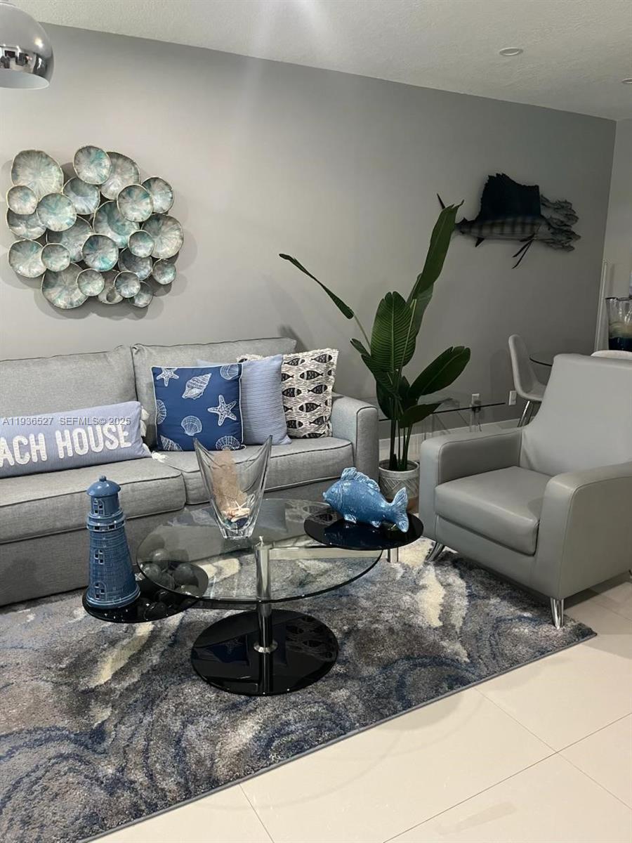 2600 SE Ocean Blvd B11