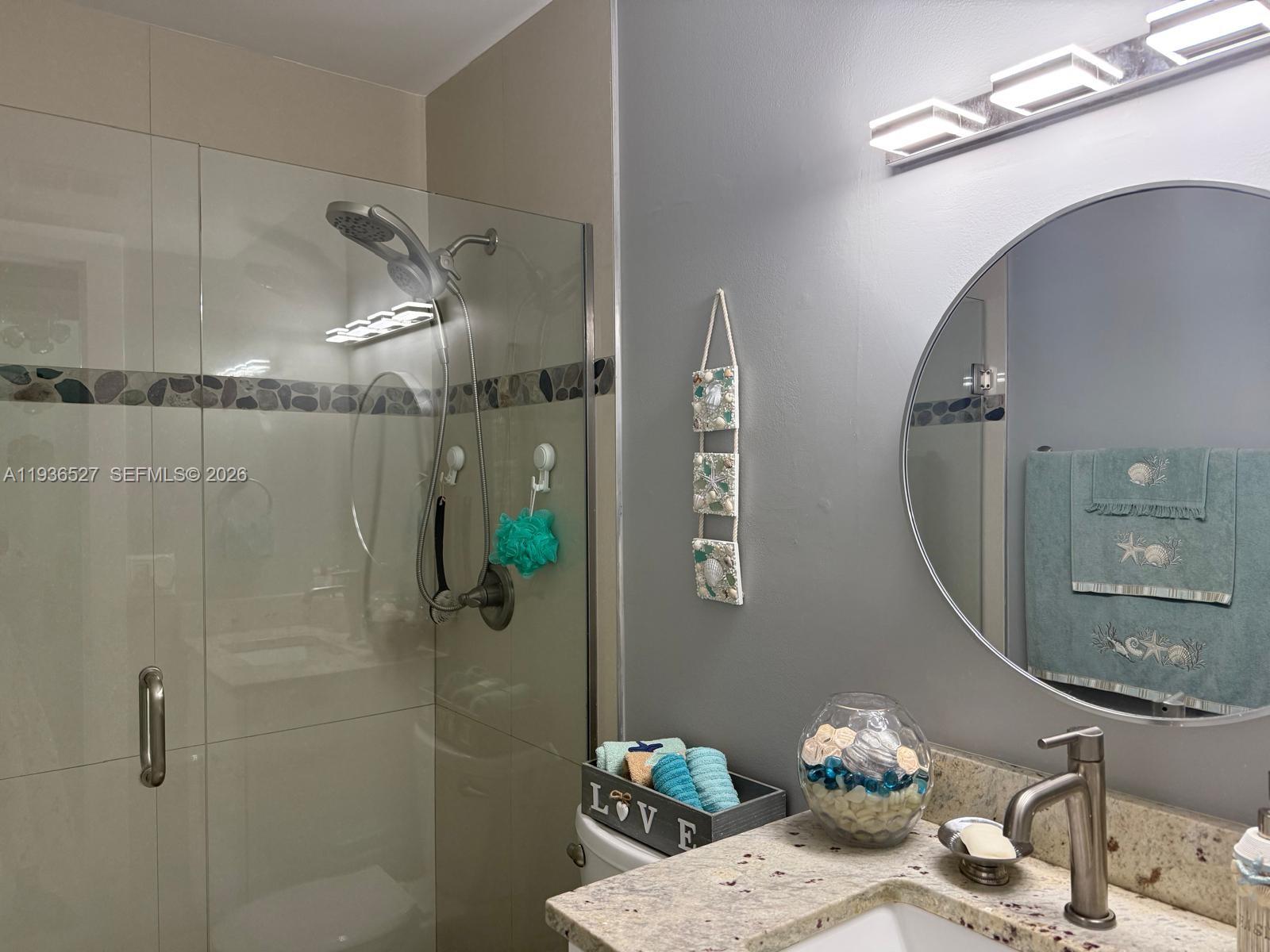 VISTA PINES CONDO - Residential