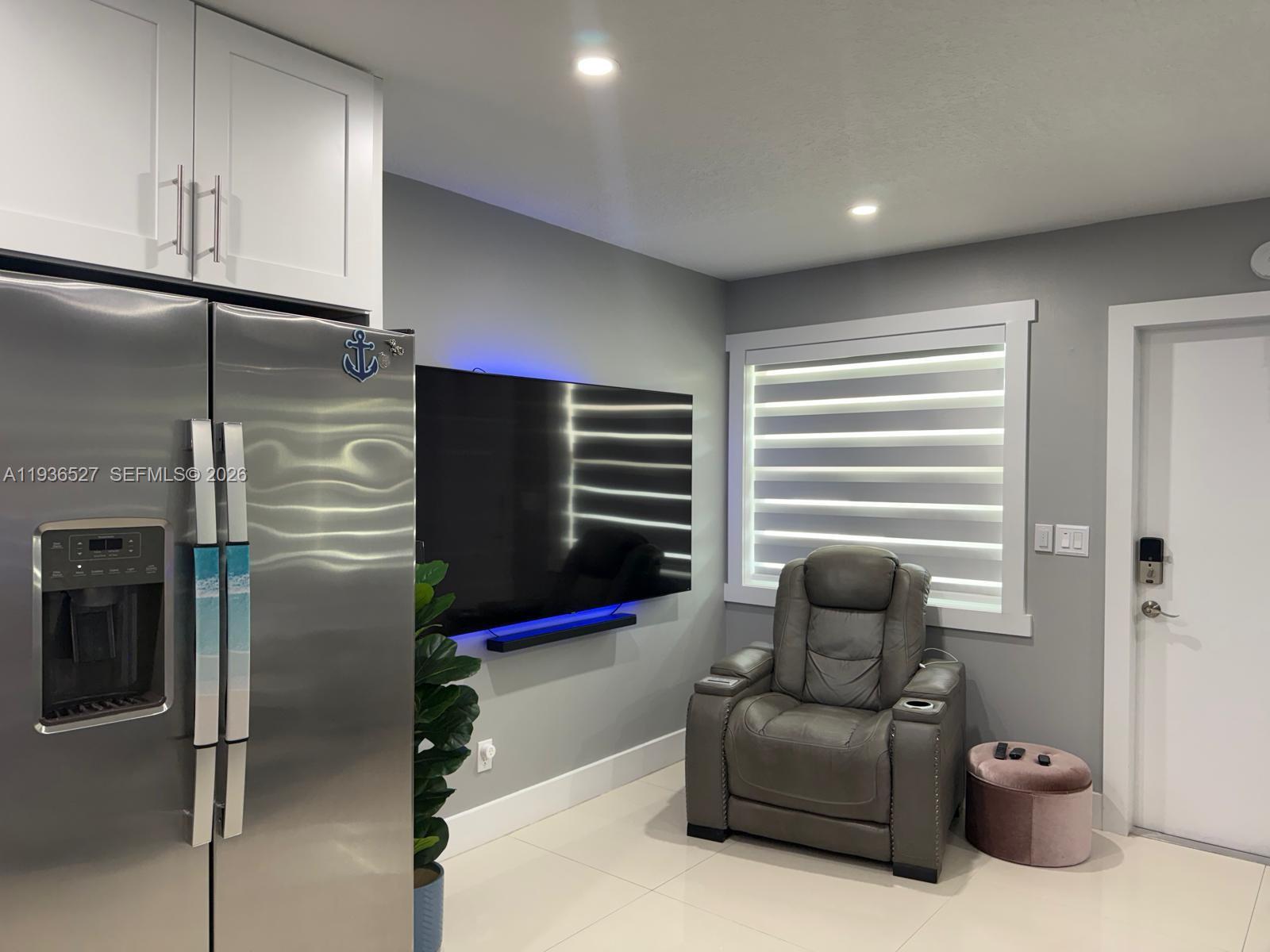 VISTA PINES CONDO - Residential