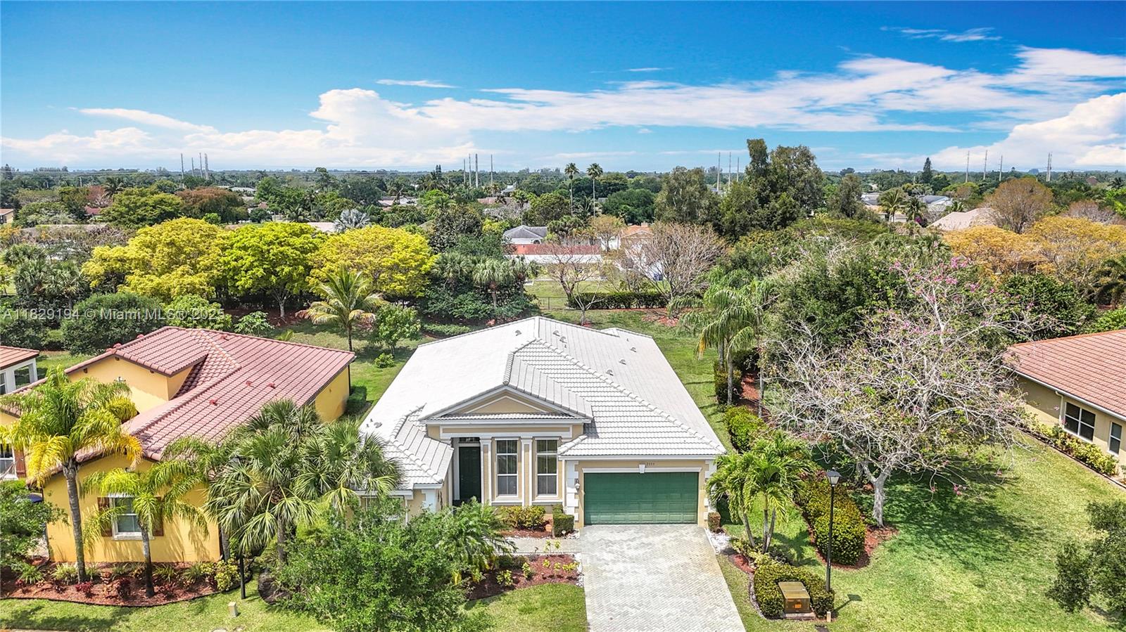 2355 Bellarosa Cir