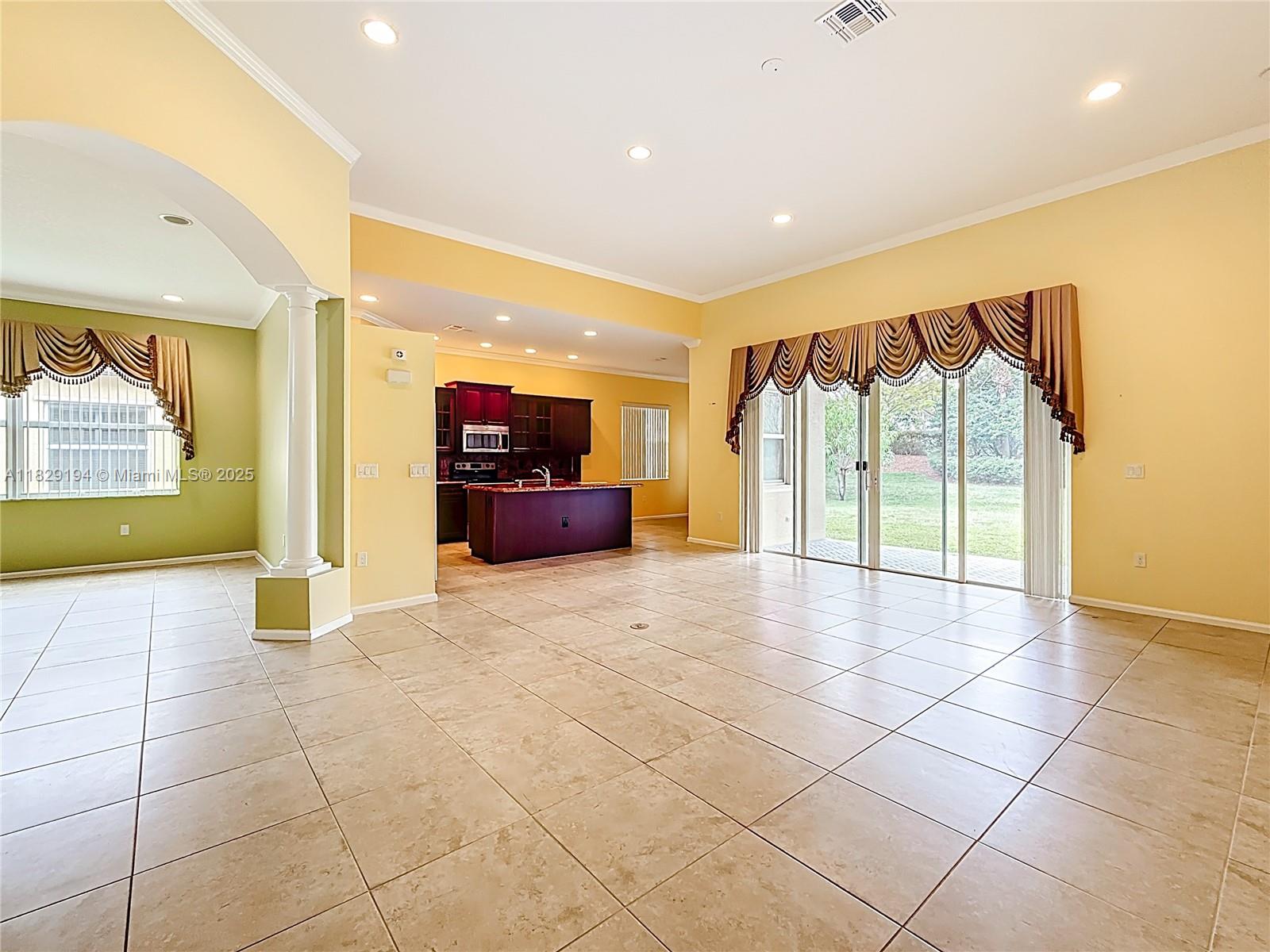2355 Bellarosa Cir