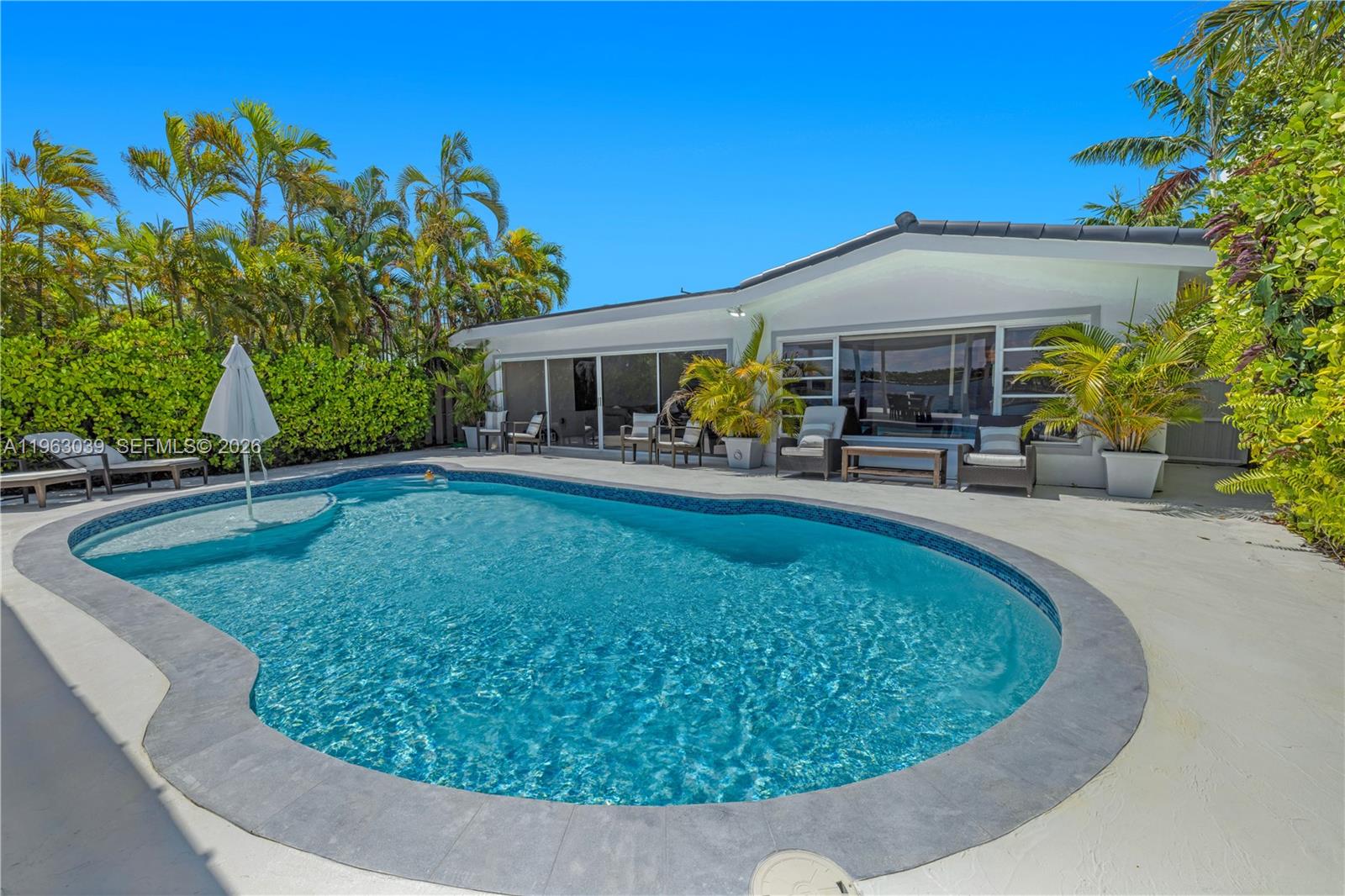 BISCAYNE BEACH-2ND ADDN - Residential