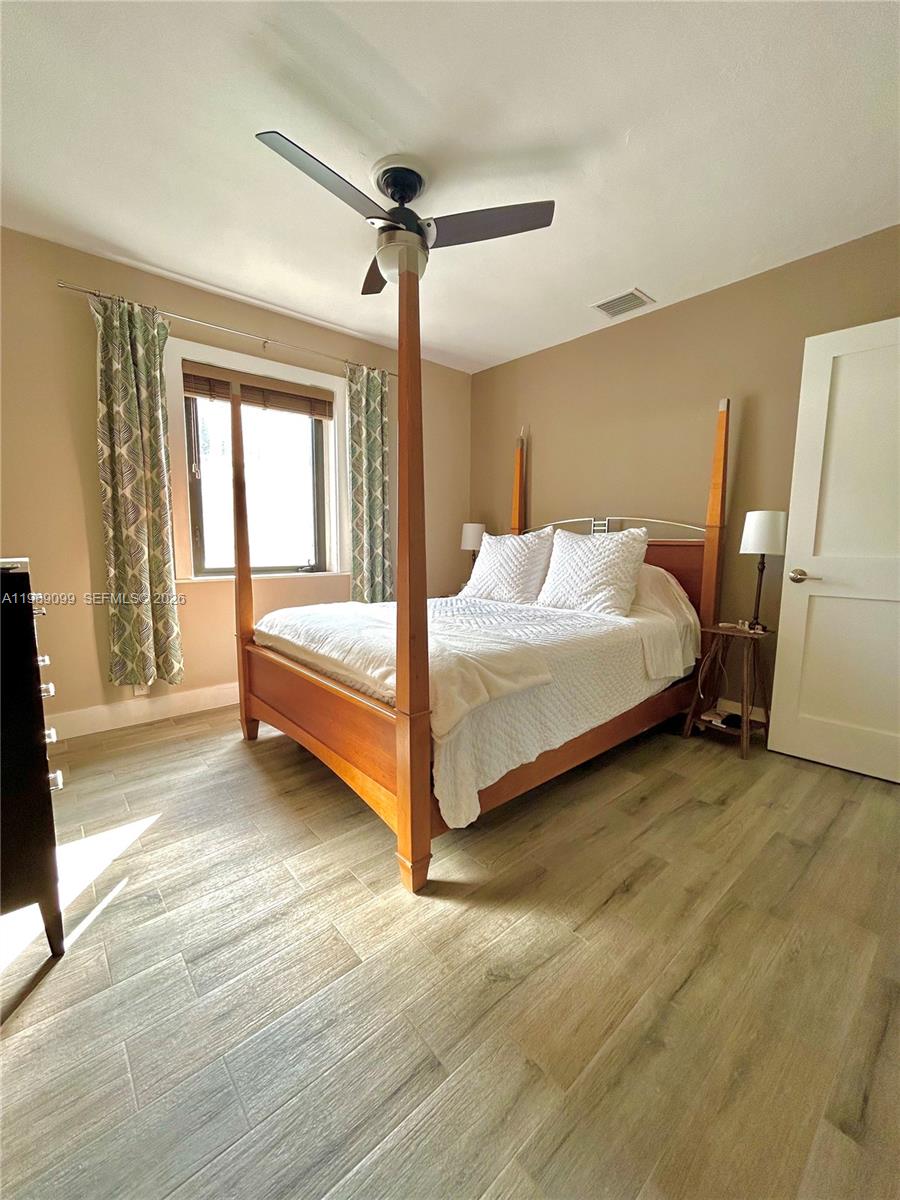 CORINNE PARK - Residential Lease