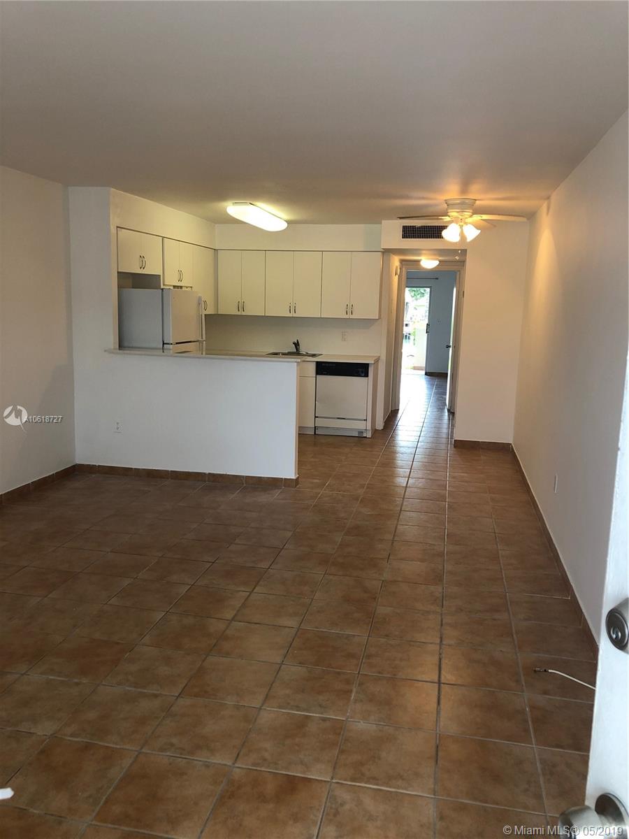 THE CASTILLE CONDO - Residential