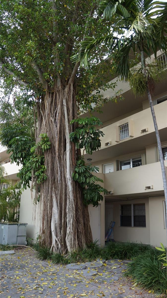 THE CASTILLE CONDO - Residential