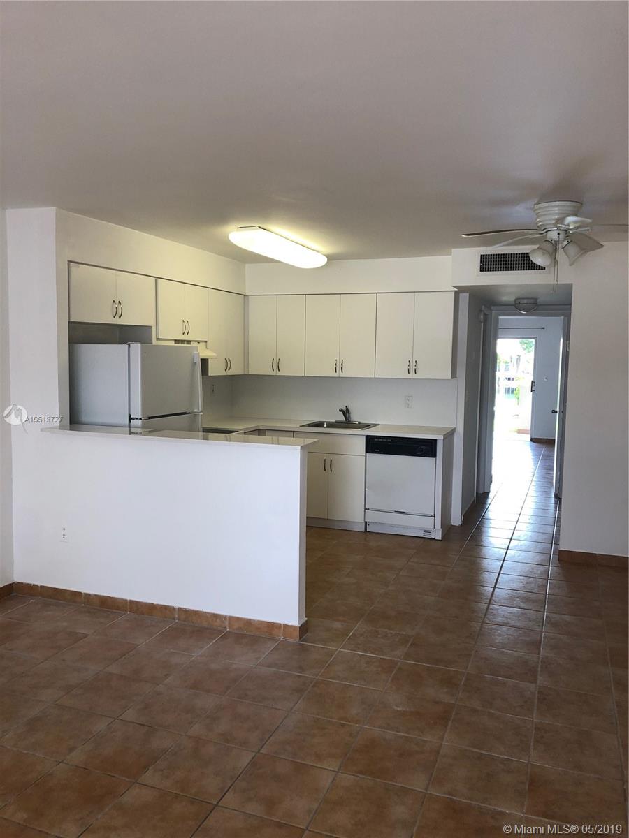 THE CASTILLE CONDO - Residential