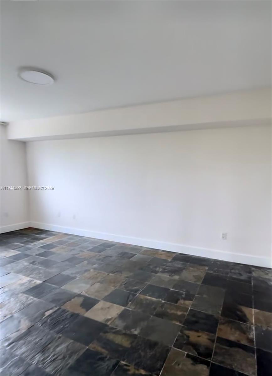 VISTA ON THE BAY CONDO - Residential