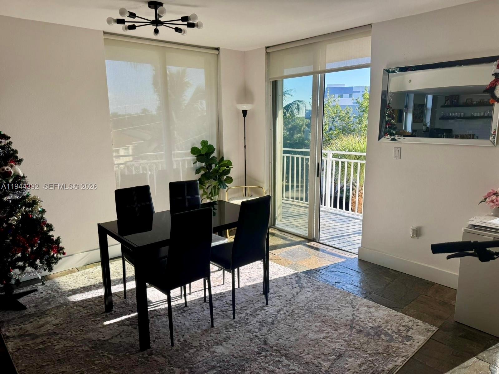 VISTA ON THE BAY CONDO - Residential