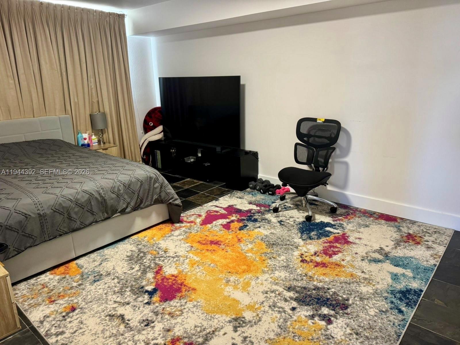 VISTA ON THE BAY CONDO - Residential