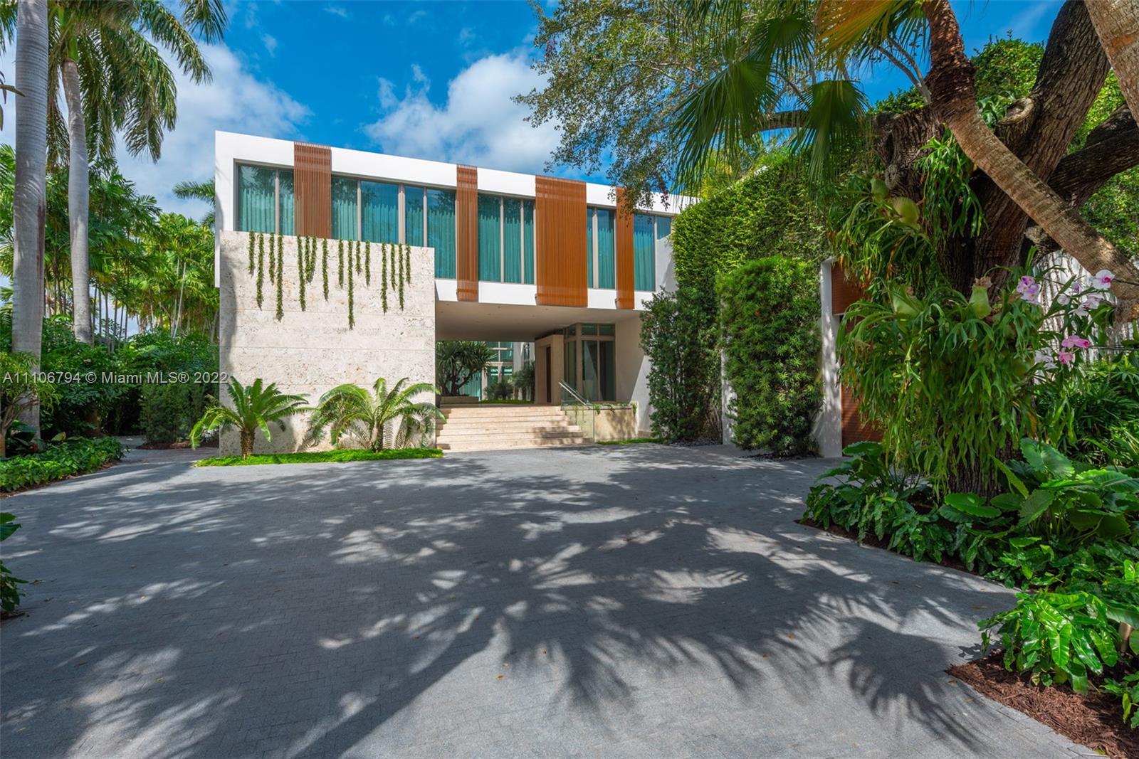 LA GORCE GOLF SUB - Residential