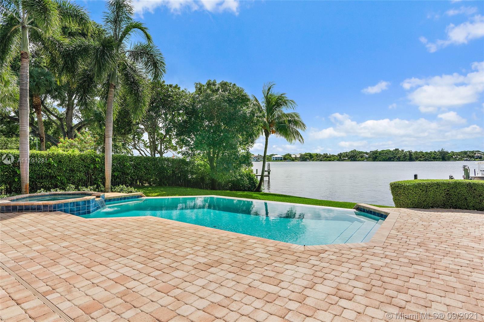 Tequesta Country Club - Residential