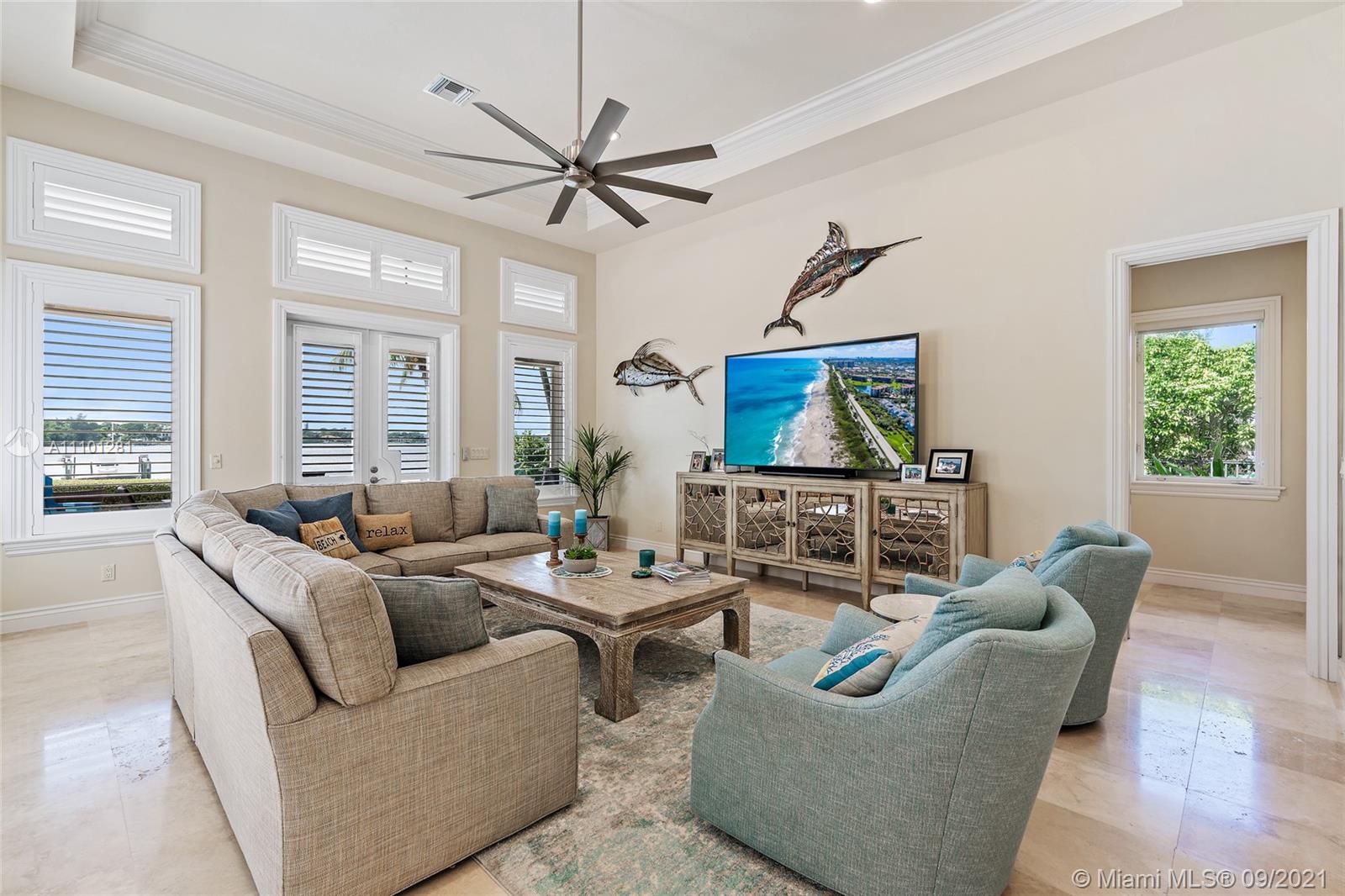 Tequesta Country Club - Residential