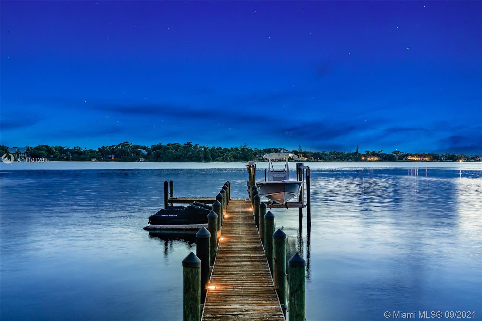 Tequesta Country Club - Residential