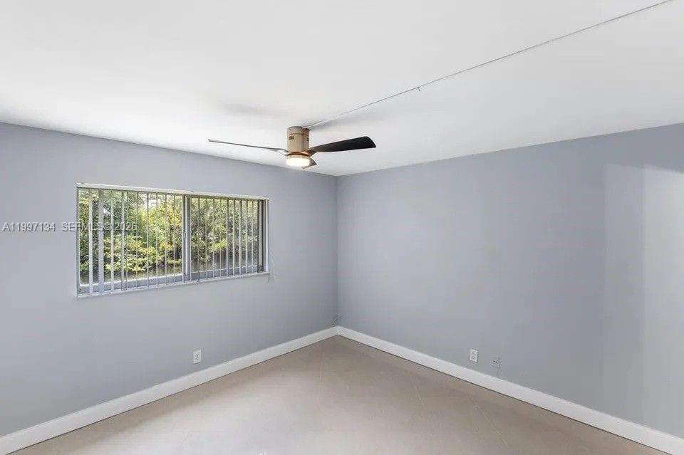 CORAL POINT CONDOMINIUM - Residential Lease