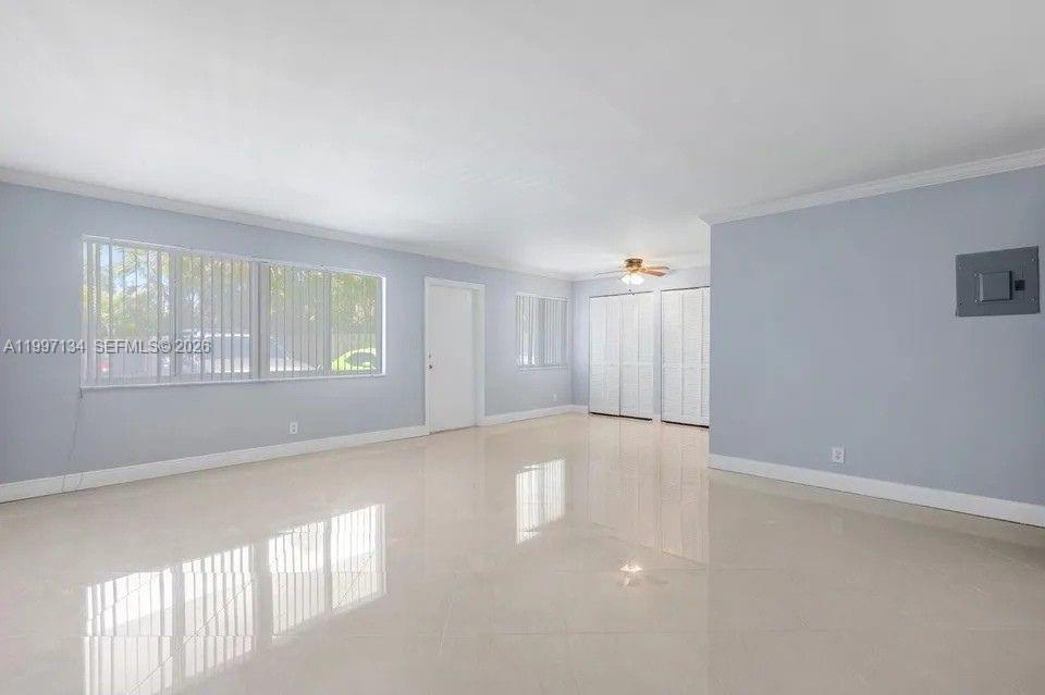 CORAL POINT CONDOMINIUM - Residential Lease