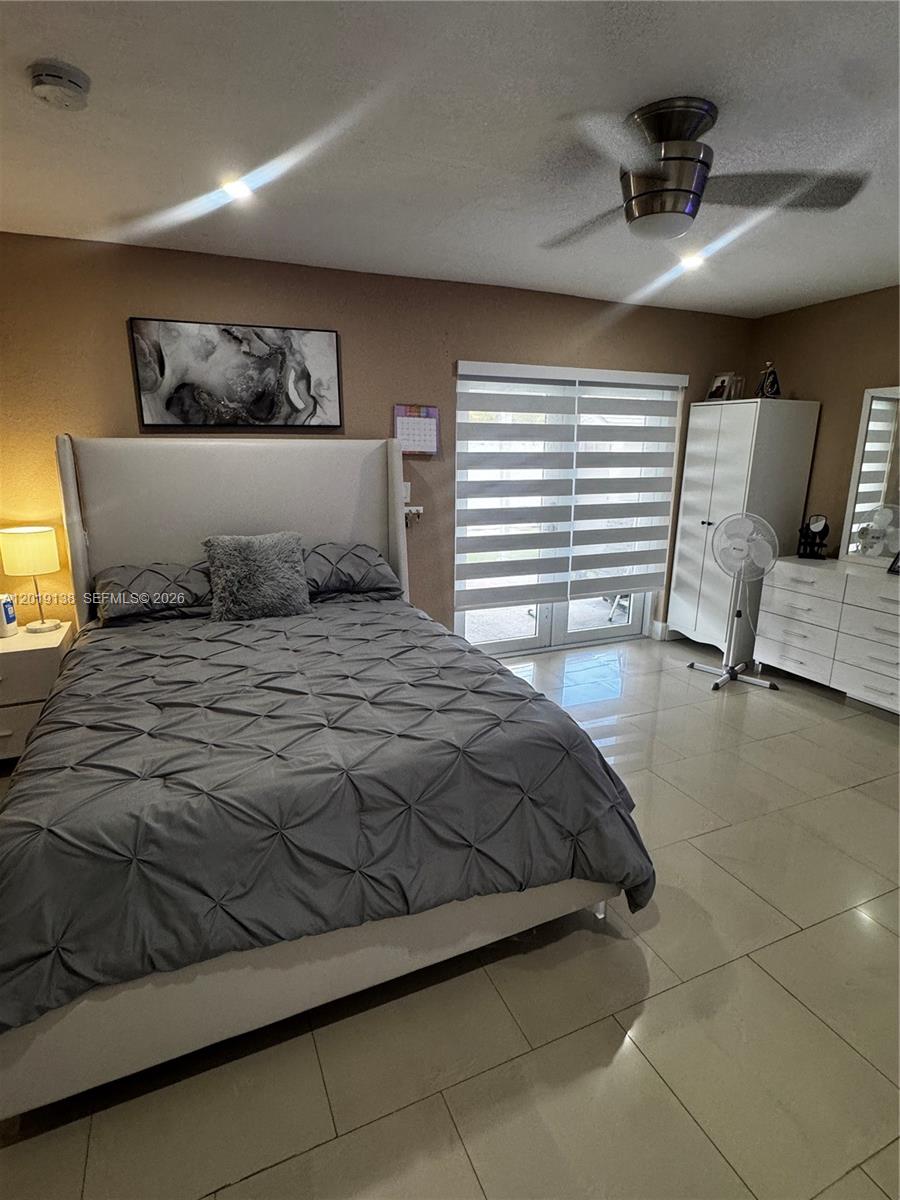MYRTLE GROVE 1ST ADDN - Residential