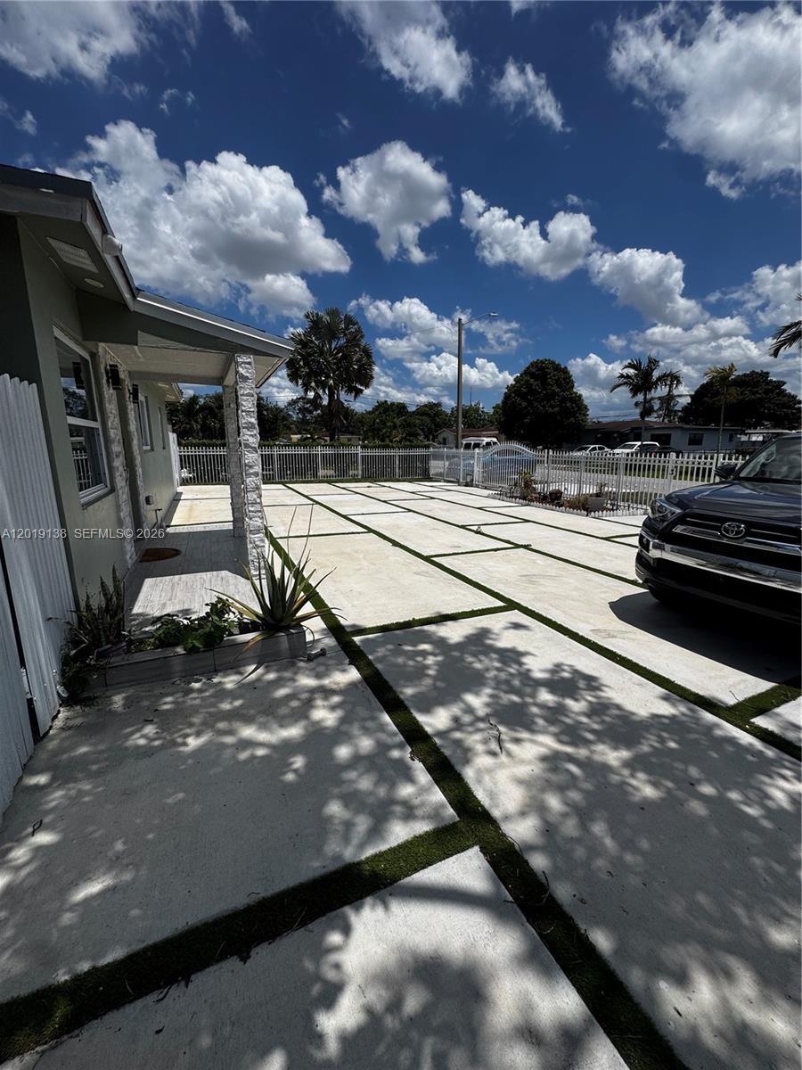 MYRTLE GROVE 1ST ADDN - Residential