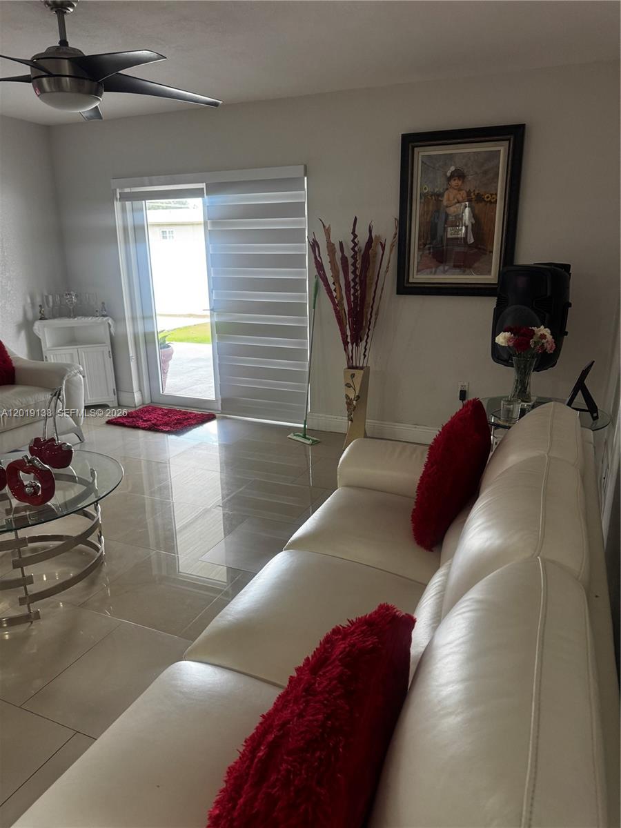 MYRTLE GROVE 1ST ADDN - Residential