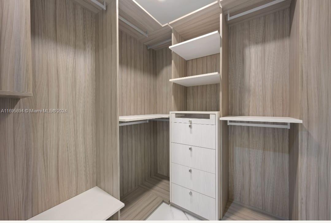 PARQUE TOWERS CONDO - Residential