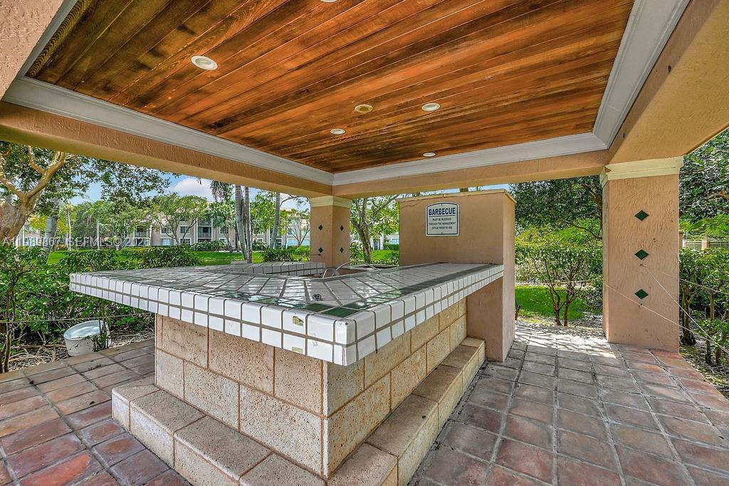 ST ANDREWS CONDO - Residential