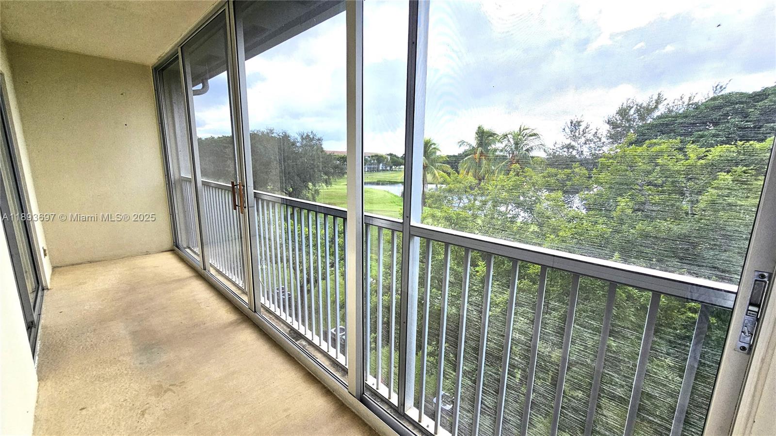 NEW HAMPTON AT CENTURY VI - Residential Lease