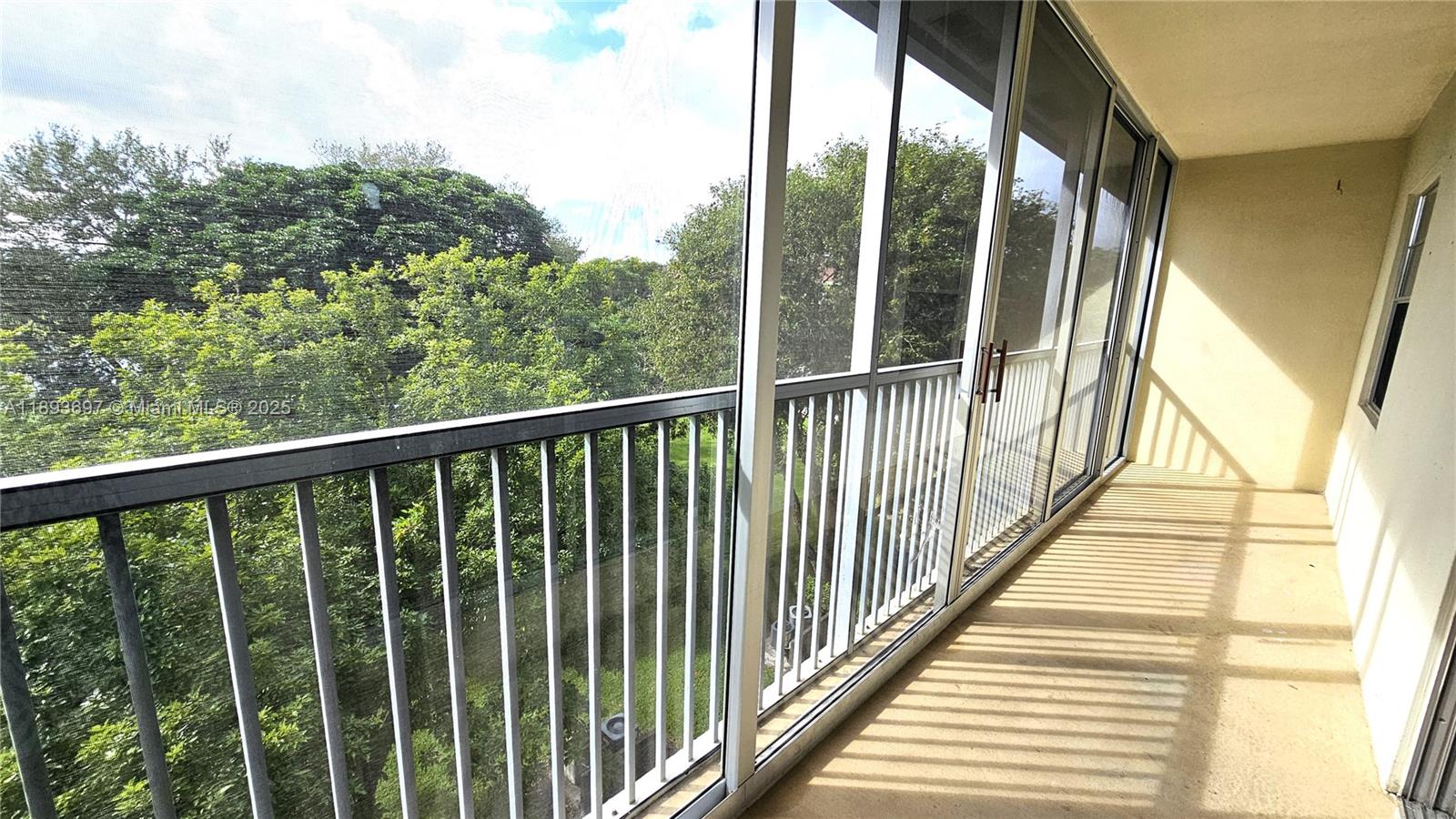 NEW HAMPTON AT CENTURY VI - Residential Lease