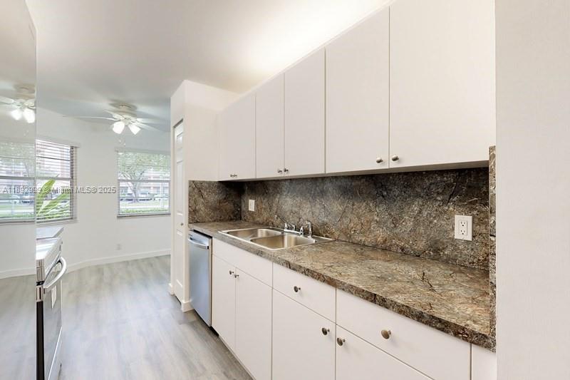 CAMBRIDGE AT CENTURY VILL - Residential